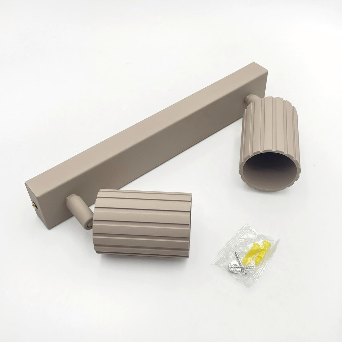 Lamkur Strahler beige Stahl B/H/L: ca. 6,5x16,5x30 cm 2 Brennstellen Prisma - beige (30,00/6,50/16,50cm) - Lamkur