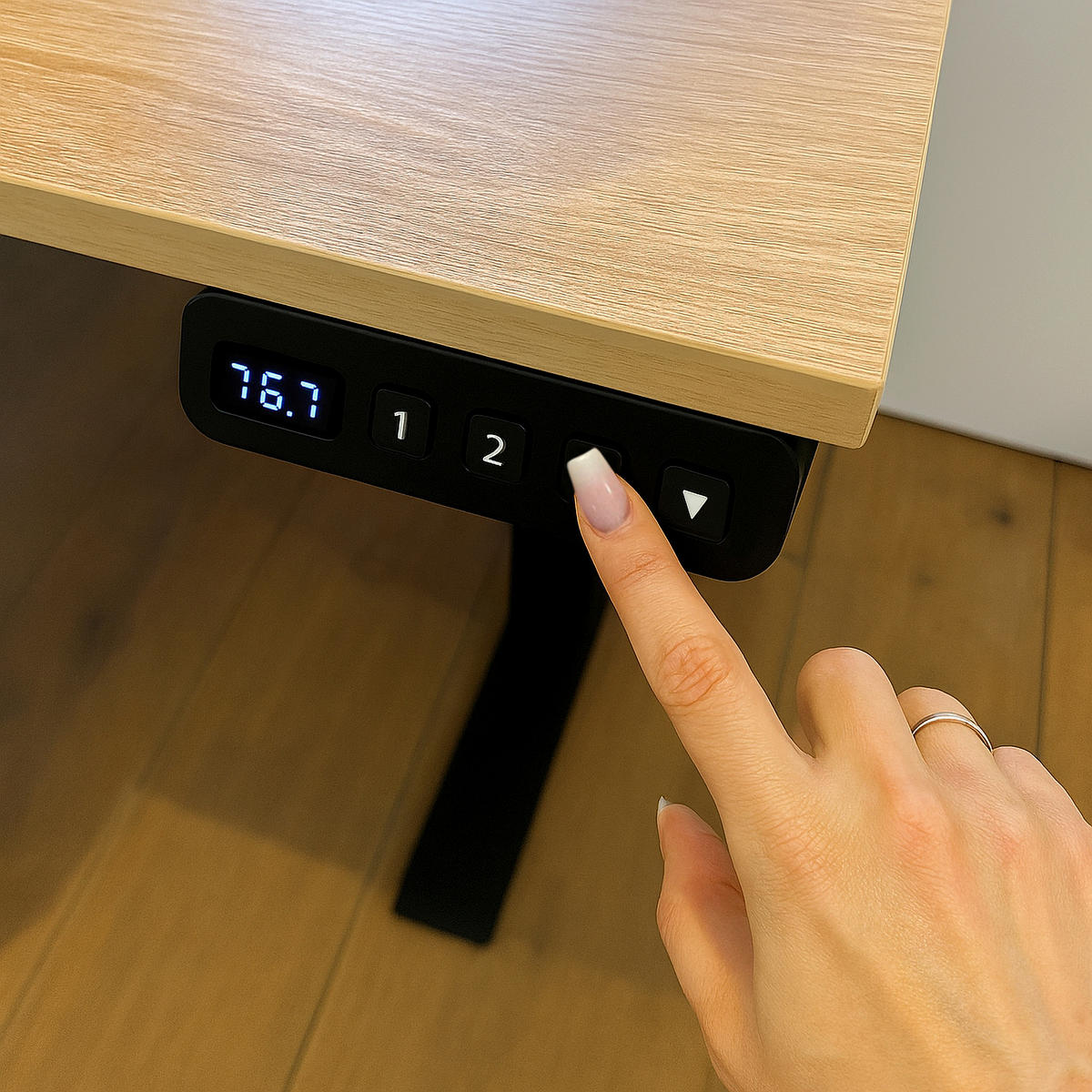 Schreibtisch Emmik Eiche Nachbildung B/H/T: ca. 138x72,7x60 cm Emmik - Eiche (138,00/72,70/60,00cm) - Schildmeyer