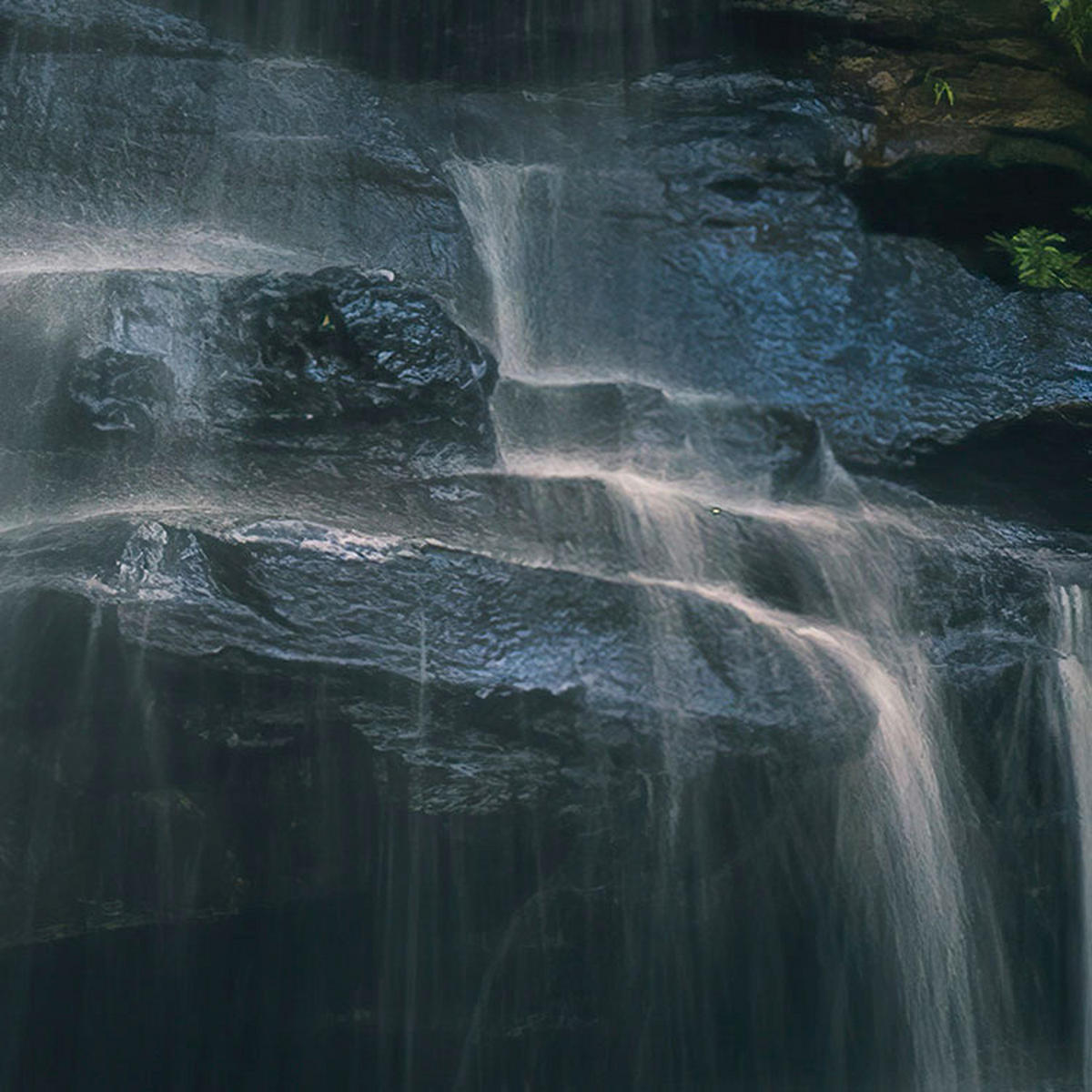 Komar Fototapete Golden Falls B/L: ca. 450x280 cm Golden Falls - (450,00/280,00cm) - Komar