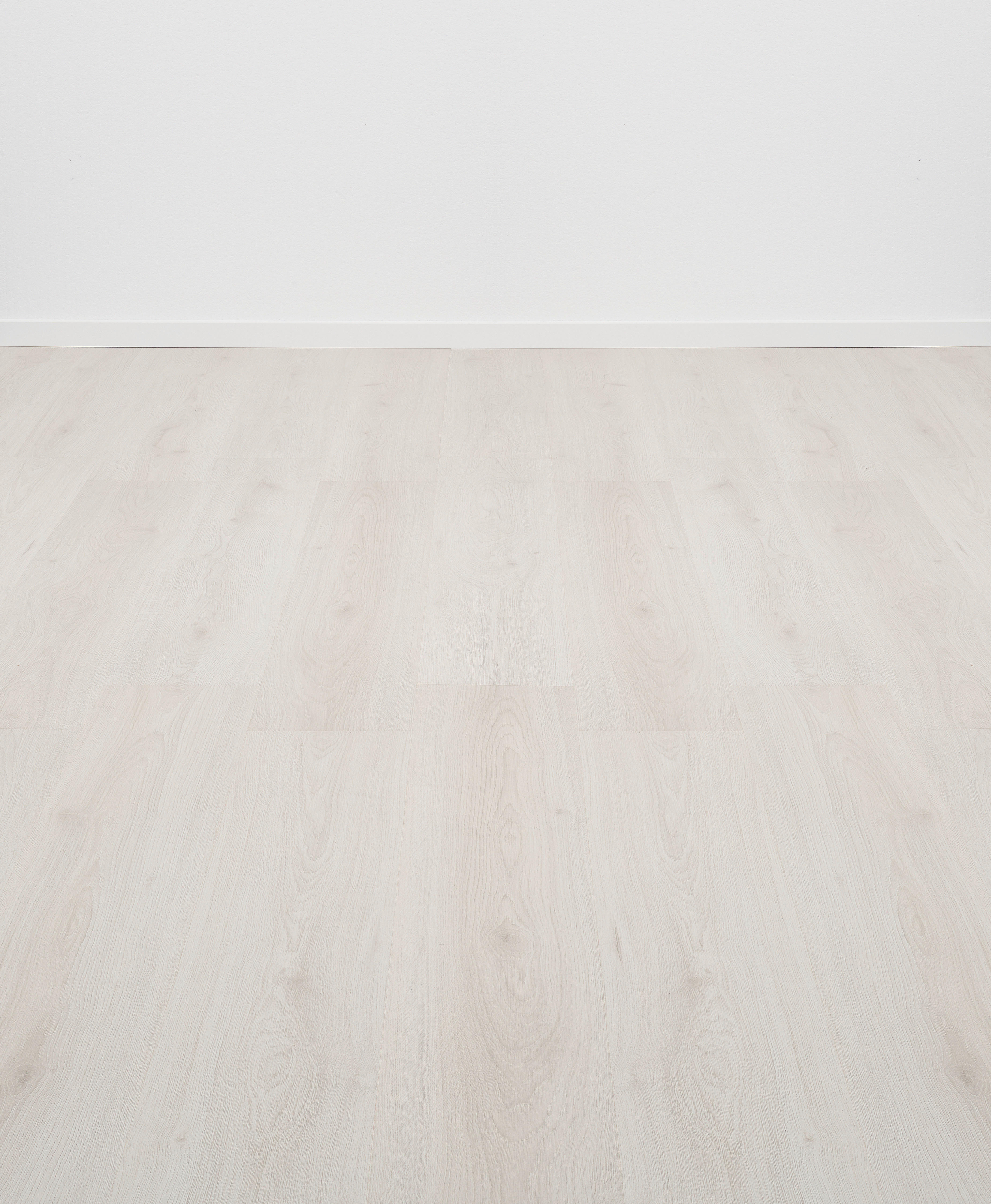 Superior Advanced Base Laminatboden Trend Eiche hell ca.2,131m² /Paket B/L: ca. 19,3x138 cm pro Paket Trend Eiche hell ca.2,131m² /Paket - Eiche (19,30/138,00cm) - Superior Advanced Base