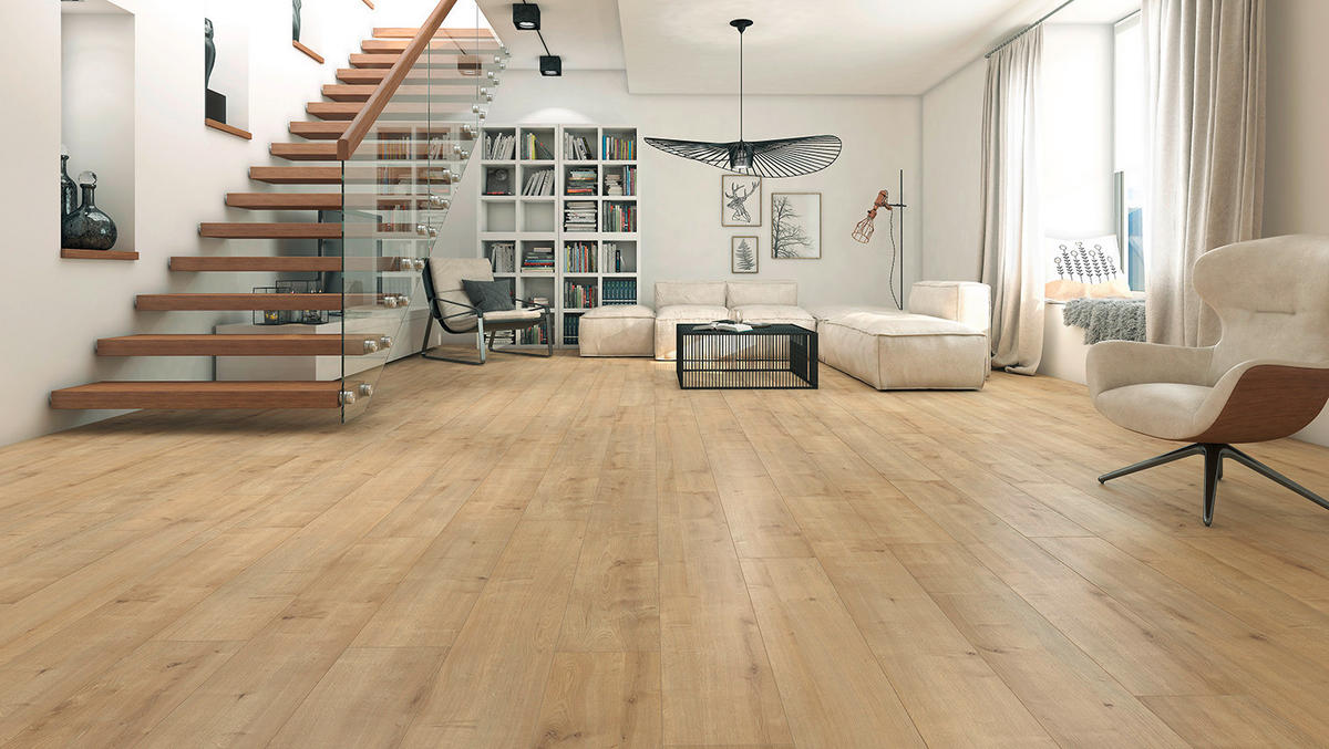 Laminatboden Eiche beige ca. 2,245 m² im Paket  B/L: ca. 19,4x128,6 cm pro Paket Eiche beige ca. 2,245 m² im Paket - beige (19,40/128,60cm)