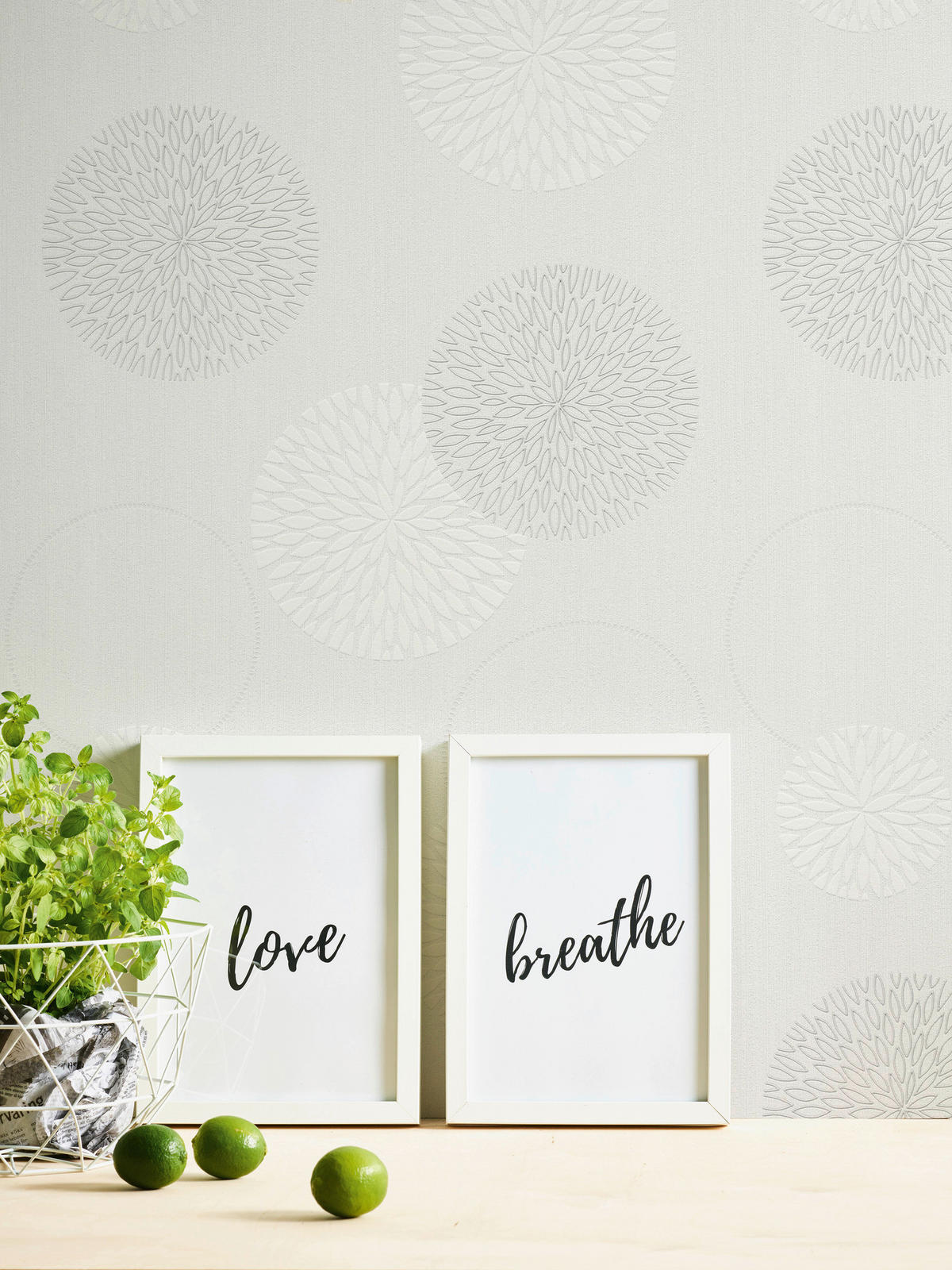 A.S.Creation Vliestapete Black & White Punkte creme B/L: ca. 53x1005 cm Black & White - creme (53,00/1005,00cm) - A.S.Creation