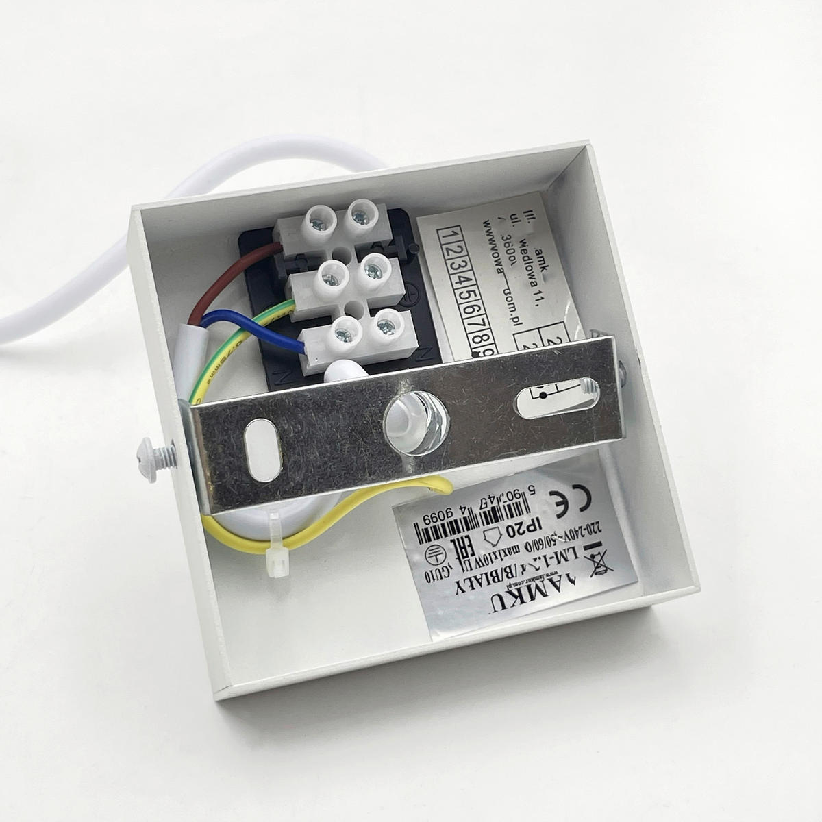 Lamkur Strahler weiß Stahl B/H/L: ca. 6,5x118x6,5 cm 1 Brennstellen Prisma - weiß (6,50/6,50/118,00cm) - Lamkur