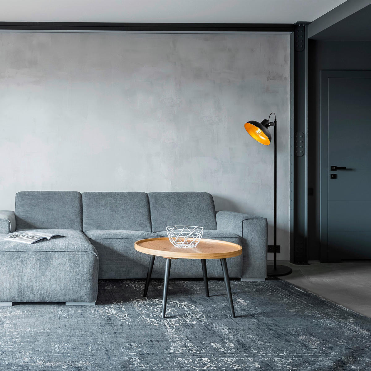 Opviq Stehleuchte schwarz gold Metall B/H/T/L: ca. 43x145x43x30 cm E27 1 Brennstellen Lik - gold/schwarz (30,00/43,00/145,00cm) - Opviq