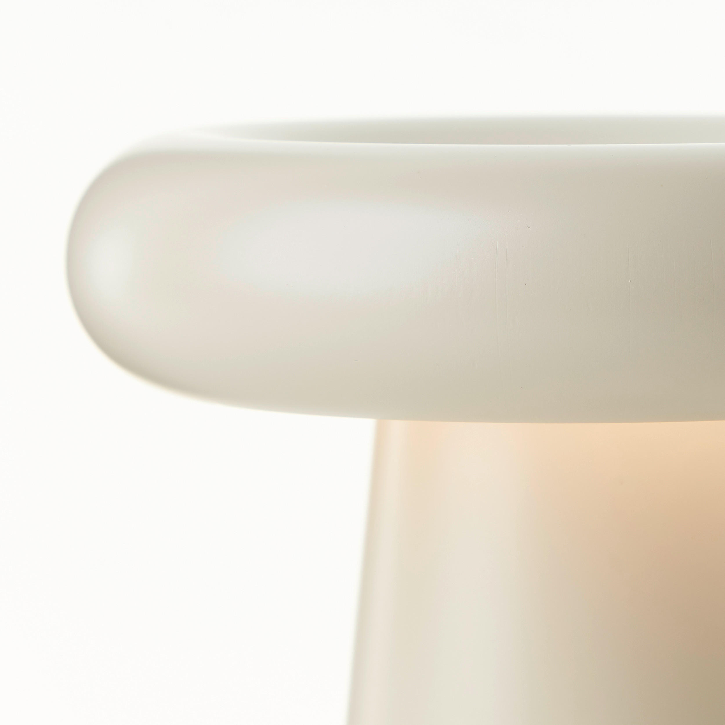 Brilliant Akku-LED-Tischleuchte beige Metall B/H/L: ca. 15x18,5x15 cm Muffin - beige (15,00/15,00/18,50cm) - Brilliant