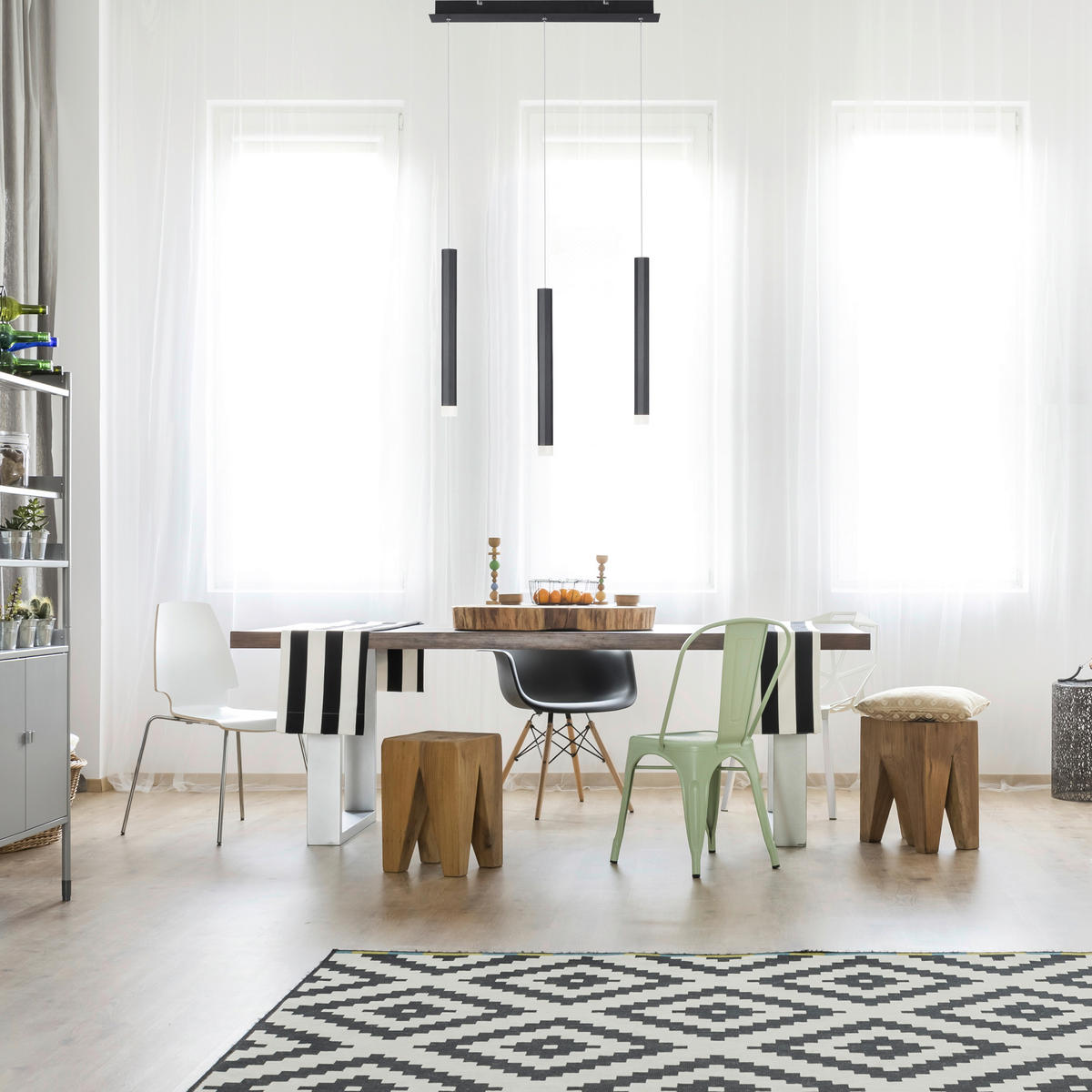 Just Light LED-Pendelleuchte BRUNO 15203-18 schwarz Eisen Aluminium B/H/T: ca. 55x120x8 cm 3.0 Brennstellen BRUNO - schwarz (55,00/120,00/8,00cm) - Just Light