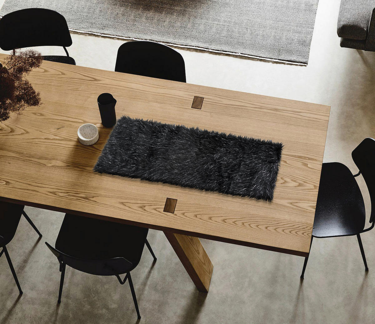 Tischläufer Dekofell_eckig schwarz - schwarz/silber (30,00cm)