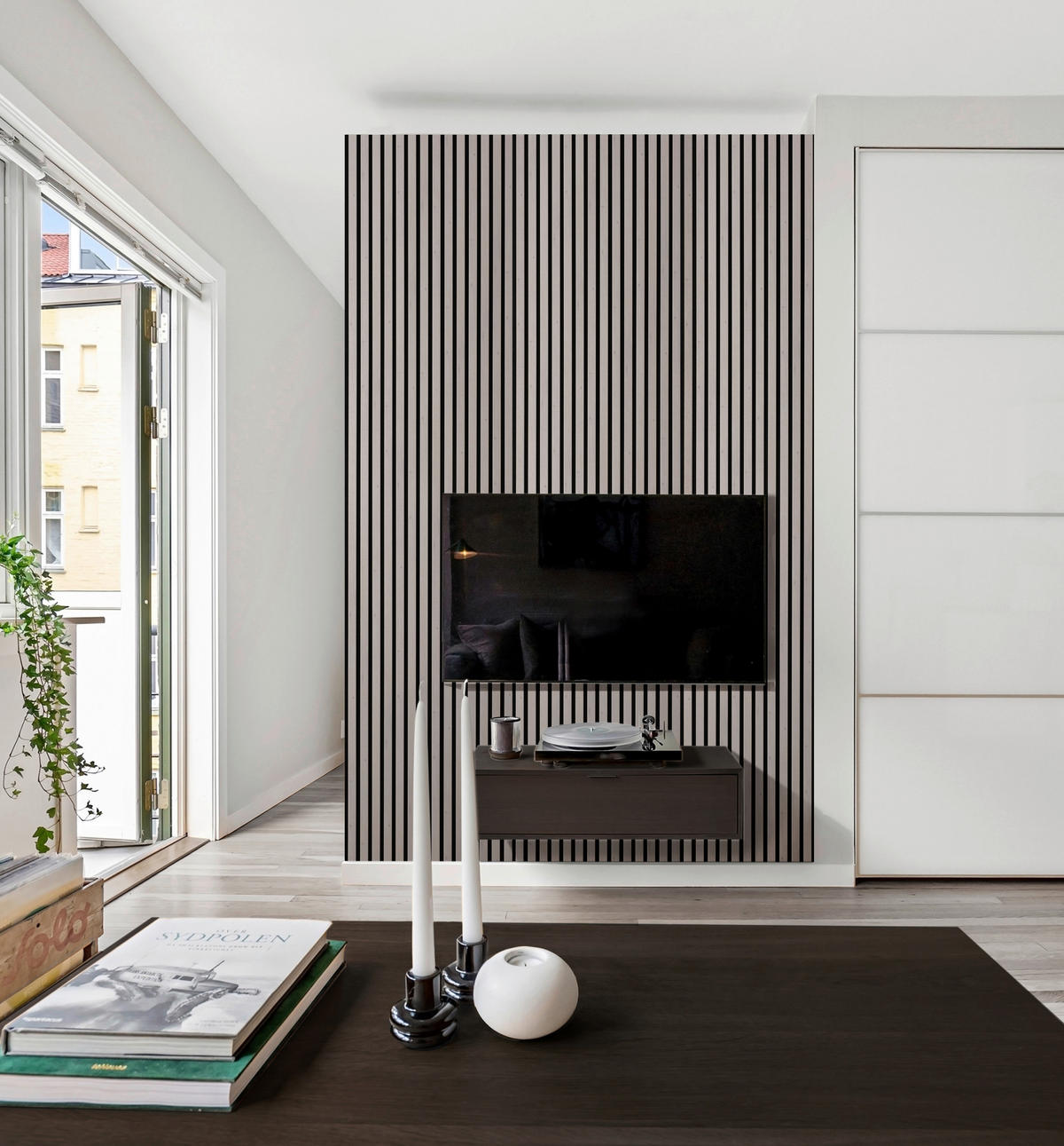 Akustikpaneel weiß L/B/H: ca. 1,9x56,1x240 cm pro Stück Akustikplatte 240x56 Eiche Verona - weiß (1,90/56,10/240,00cm)