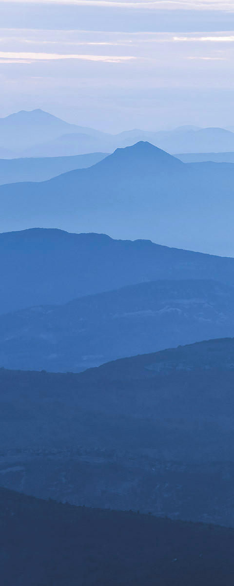 Komar Fototapete Blue Mountain  Panel B/L: ca. 100x250 cm Blue Mountain  Panel - (100,00/250,00cm) - Komar