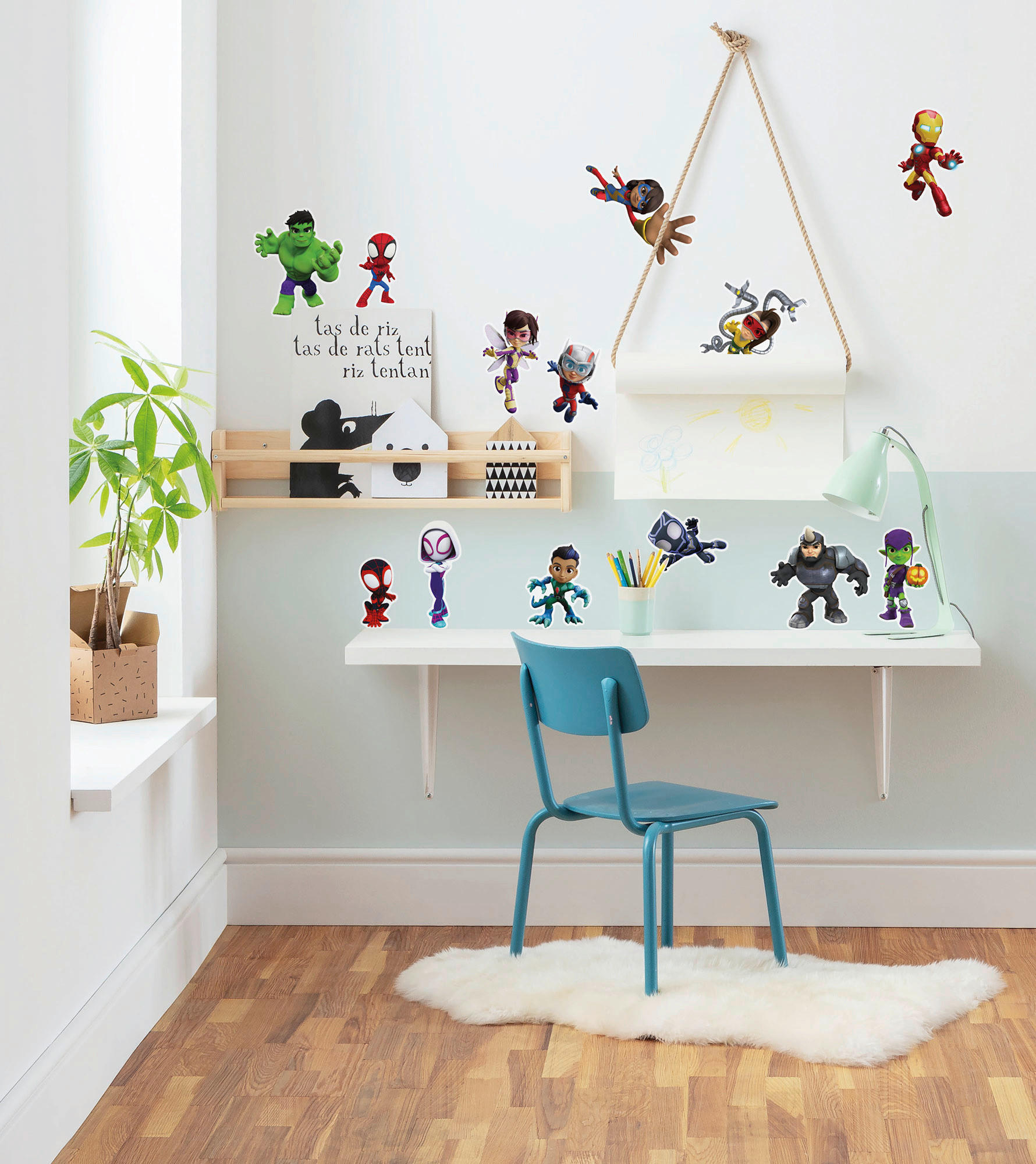 Komar Wandtattoo Spidey and Friends  Spidey and Friends B/L: ca. 50x70 cm Spidey and Friends - (50,00/70,00cm) - Komar