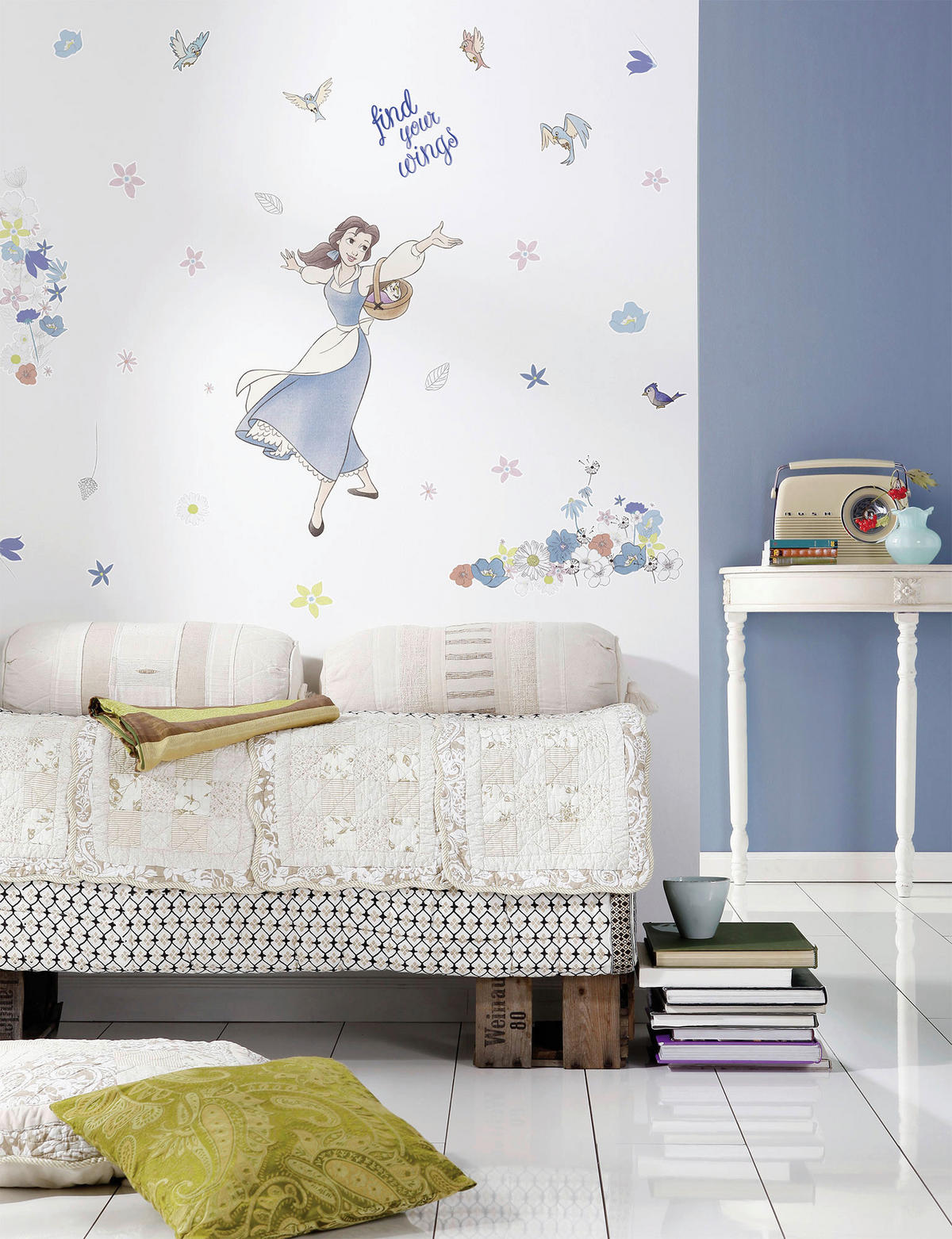 Komar Wandtattoo Belle find your Wings Disney Belle find your Wings B/L: ca. 50x70 cm Belle find your Wings - (50,00/70,00cm) - Komar