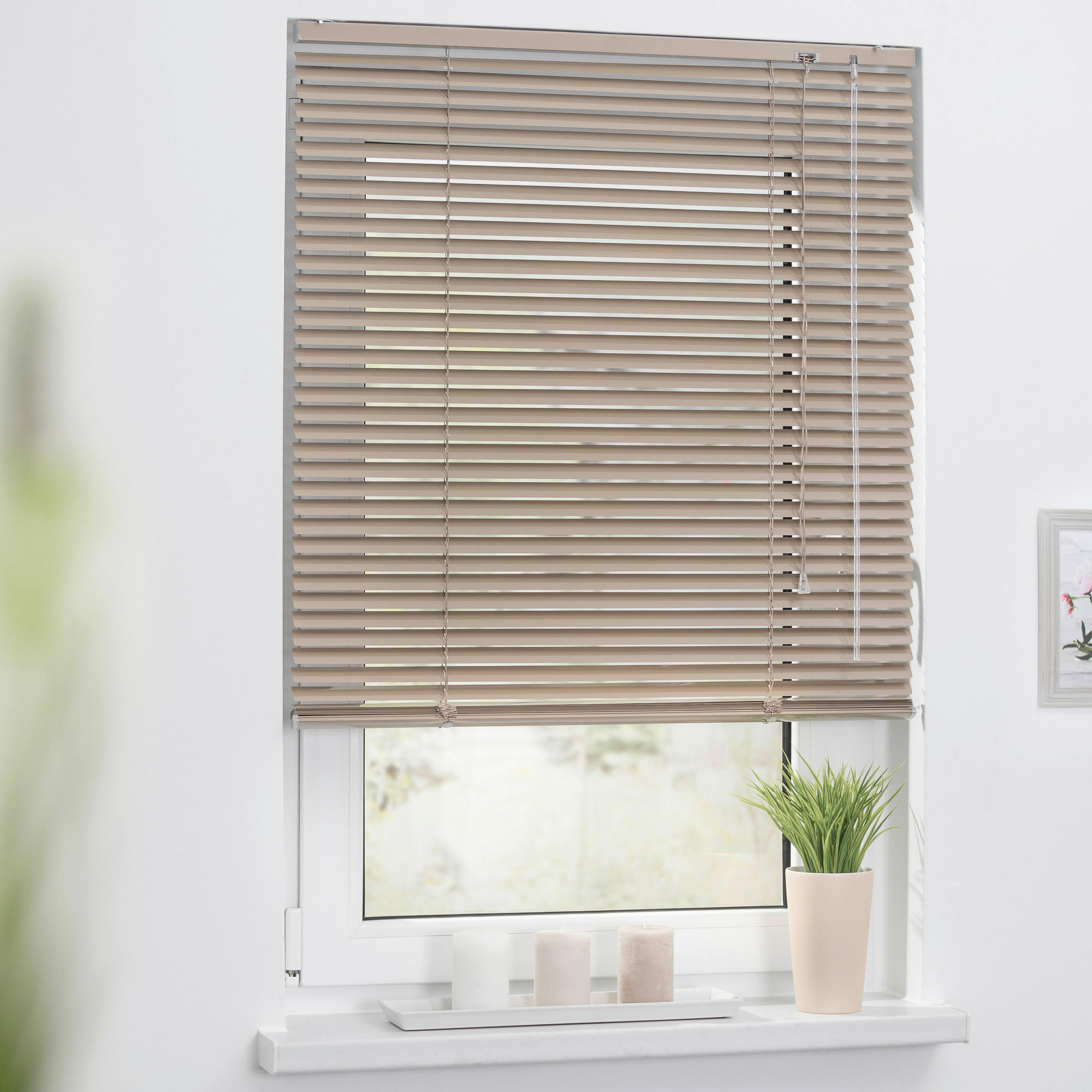 Alu-Jalousie braun B/L: ca. 40x60 cm Jalousie_Alu - braun (40,00/60,00cm) - LICHTBLICK