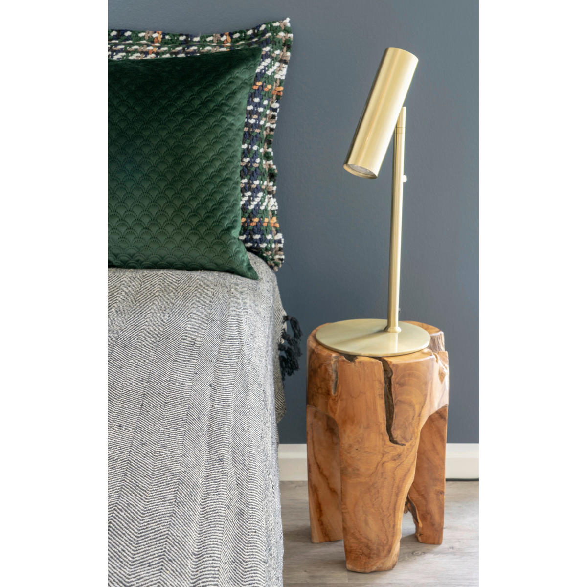 Housenordic Tischleuchte messing Stahl B/H/T: ca. 20x47x20 cm 1 Brennstellen LED-Tischleuchte_Lia - messing (20,00/47,00/20,00cm) - Housenordic