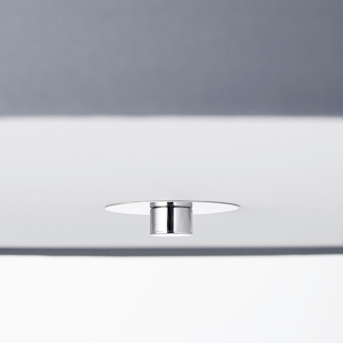 Brilliant Deckenleuchte Andria 93522/22 hellgrau Chrom Textil Metall H/D: ca. 26,5x60 cm E27 3 Brennstellen Andria - hellgrau/Chrom (60,00/26,50cm) - Brilliant