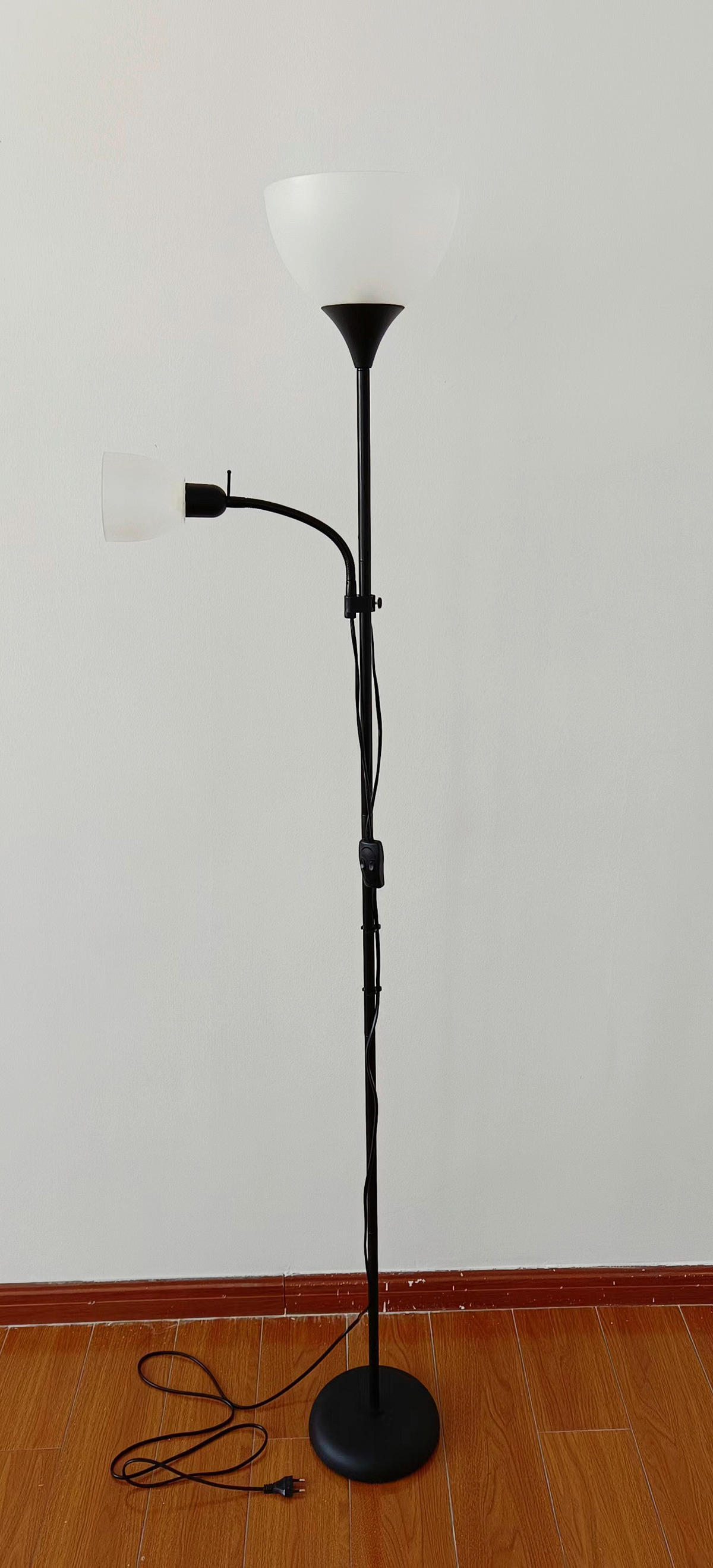 Sensation Deckenfluter schwarz weiß Metall Kunststoff H: ca. 180 cm E27 2 Brennstellen Promo - weiß/schwarz (180,00cm) - Sensation