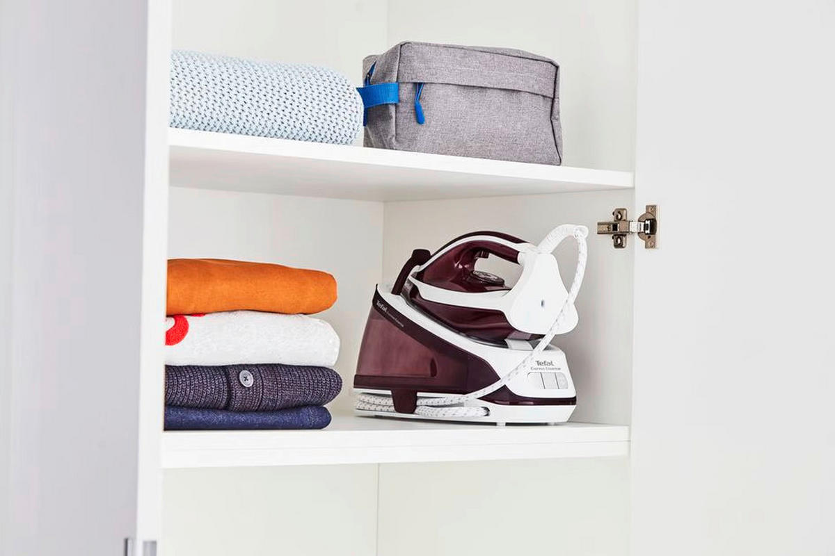 Tefal Dampfbügelautomat SV6120 lila weiß Kunststoff Stahl B/H/T: ca. 18x26x37 cm Express Essential - lila/weiß (18,00/26,00/37,00cm) - Tefal