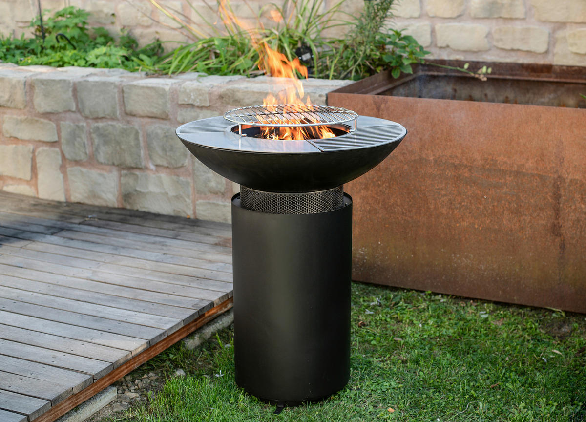 Westmann Feuerstelle mit Grill schwarz Stahl H/D: ca. 95x75 cm Grill Feuerstelle - schwarz (75,00/95,00cm) - Westmann