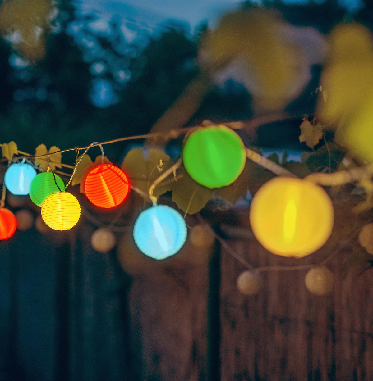LED-Lichterkette 5243361 multicolor Kunststoff Metall L: ca. 300 cm LED Lichterkette LED Japanballon - multicolor (300,00cm) - Näve Leuchten