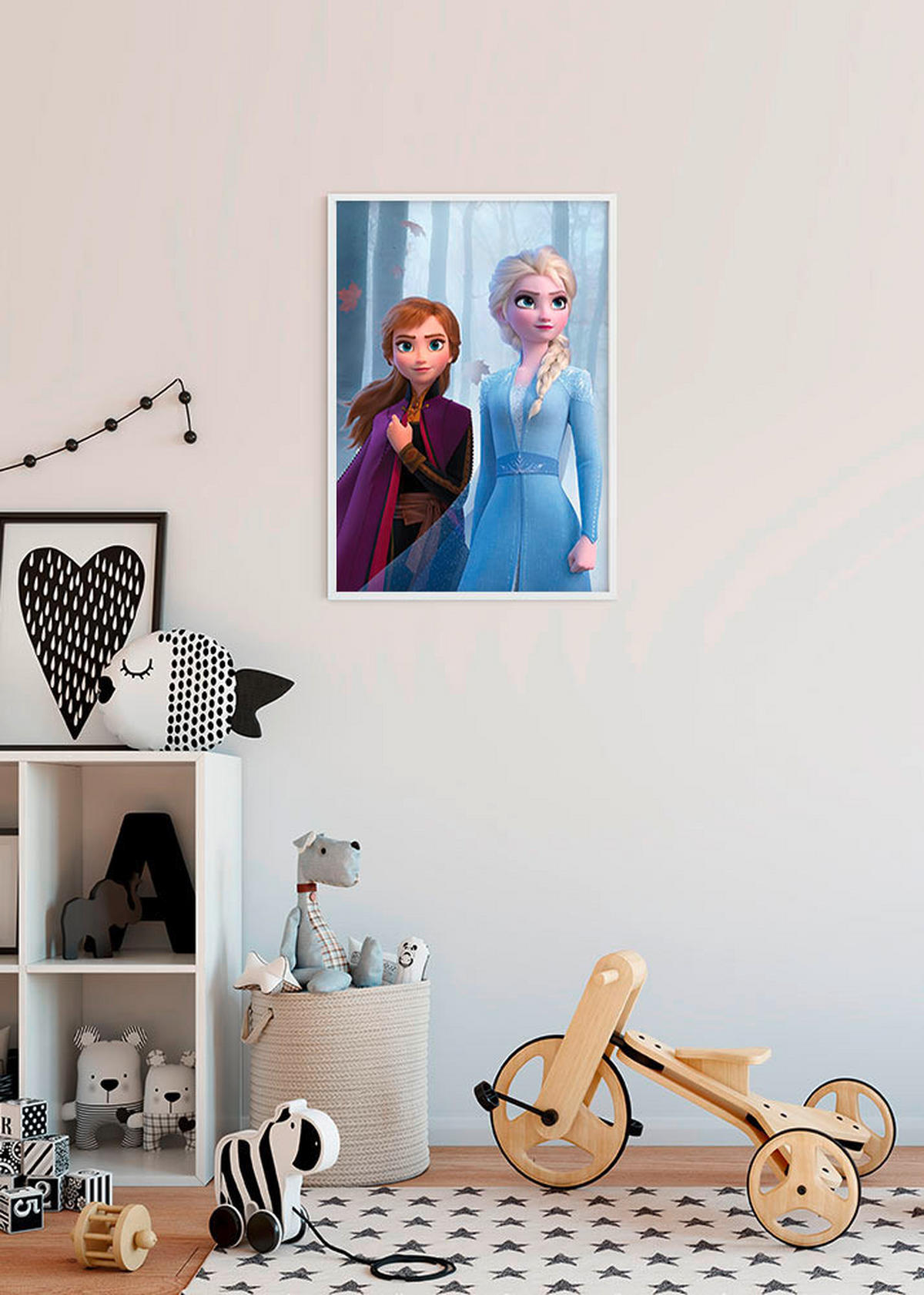 Komar Poster Frozen Sisters in the Wood Disney B/L: ca. 30x40 cm Frozen Sisters in the Wood - (30,00/40,00cm) - Komar