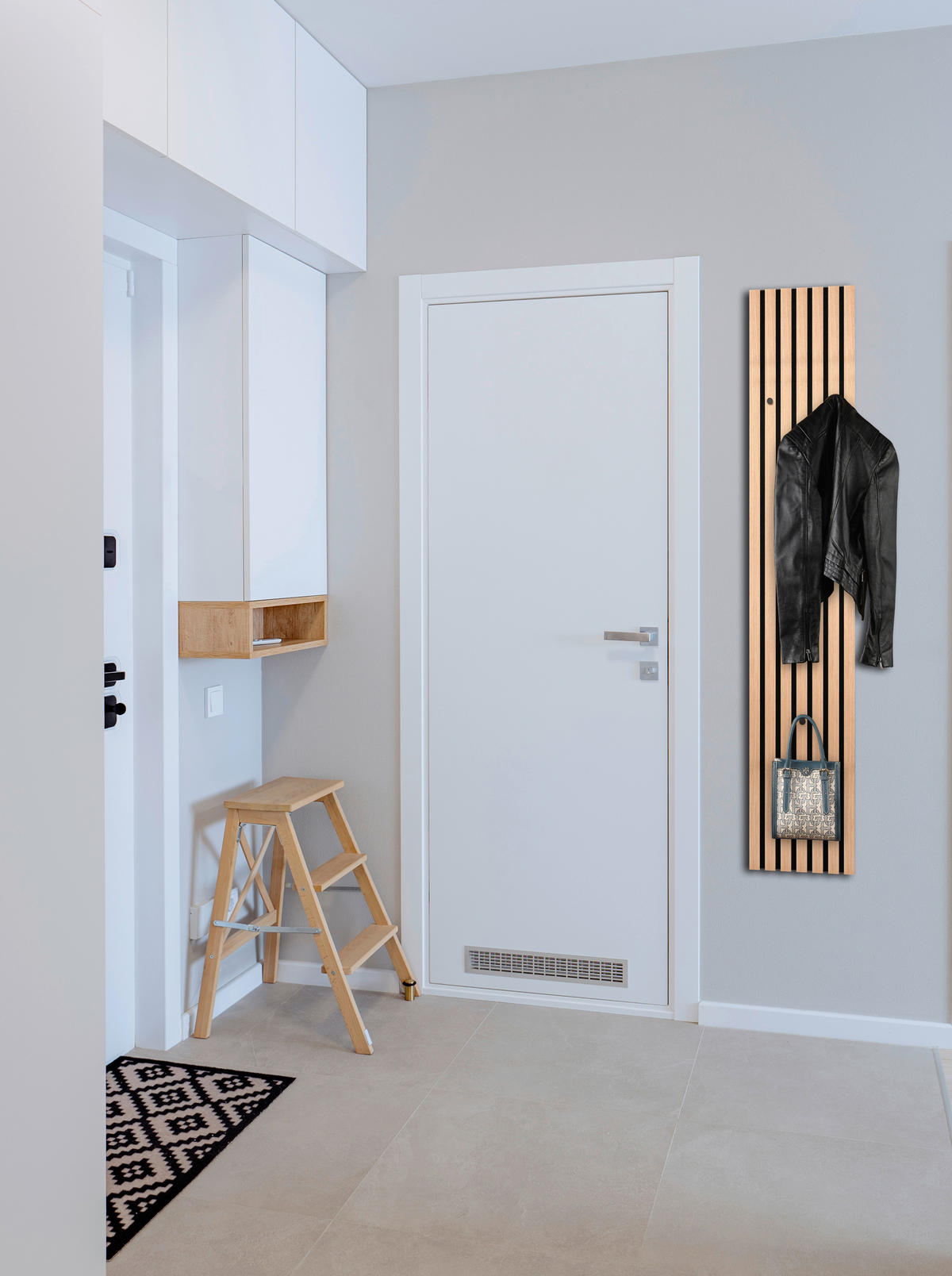 Wandgarderobe Grace Eiche Artisan Nachbildung schwarz B/H/T: ca. 25x160x7 cm Grace - Eiche/schwarz (25,00/160,00/7,00cm)