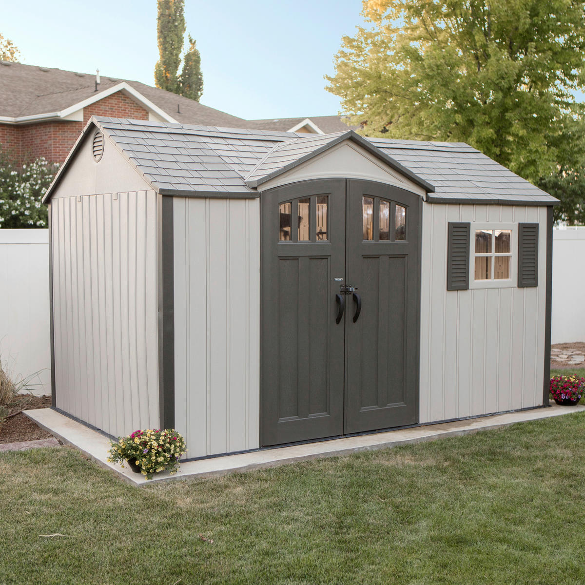 Lifetime Gerätehaus Texas hellgrau B/H/L: ca. 381x243,84x243,84 cm Texas - hellgrau (243,84/381,00/243,84cm) - Lifetime