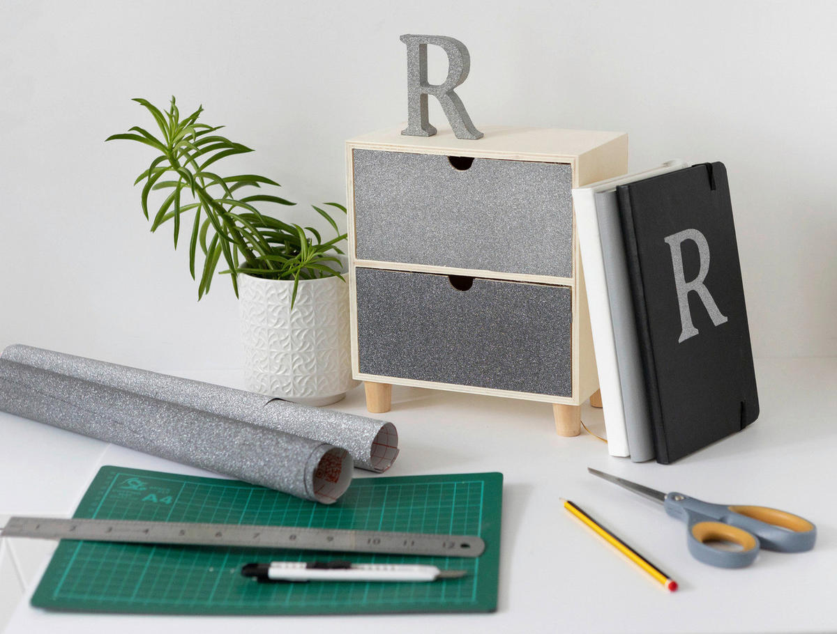 d-c-fix Klebefolie Glitzeroptik anthrazit B/L: ca. 45x150 cm Klebefolie_d-c-fix_F3410019 - anthrazit (45,00/150,00cm) - d-c-fix