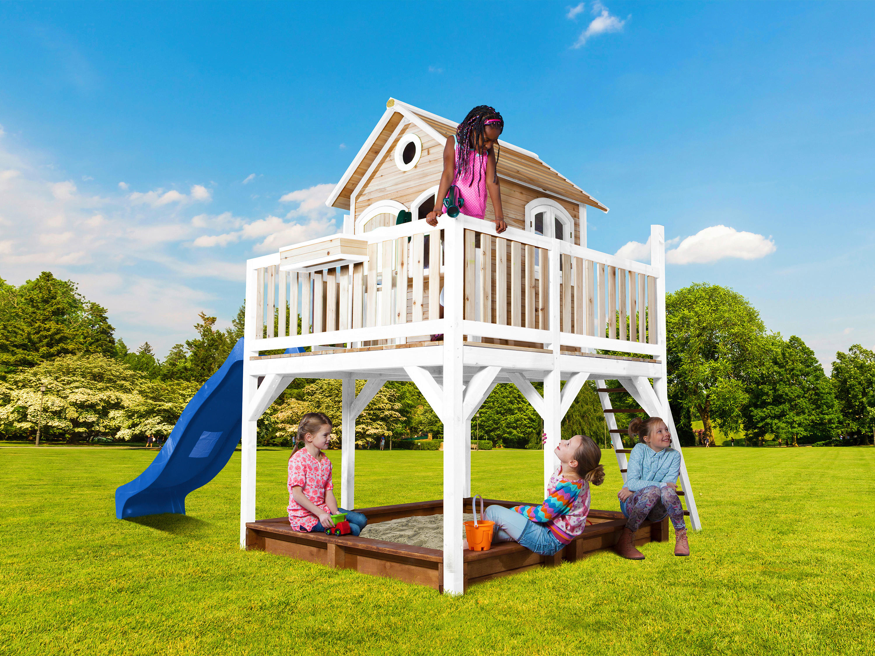 AXI Spielhaus Liam braun B/H/L: ca. 377x...