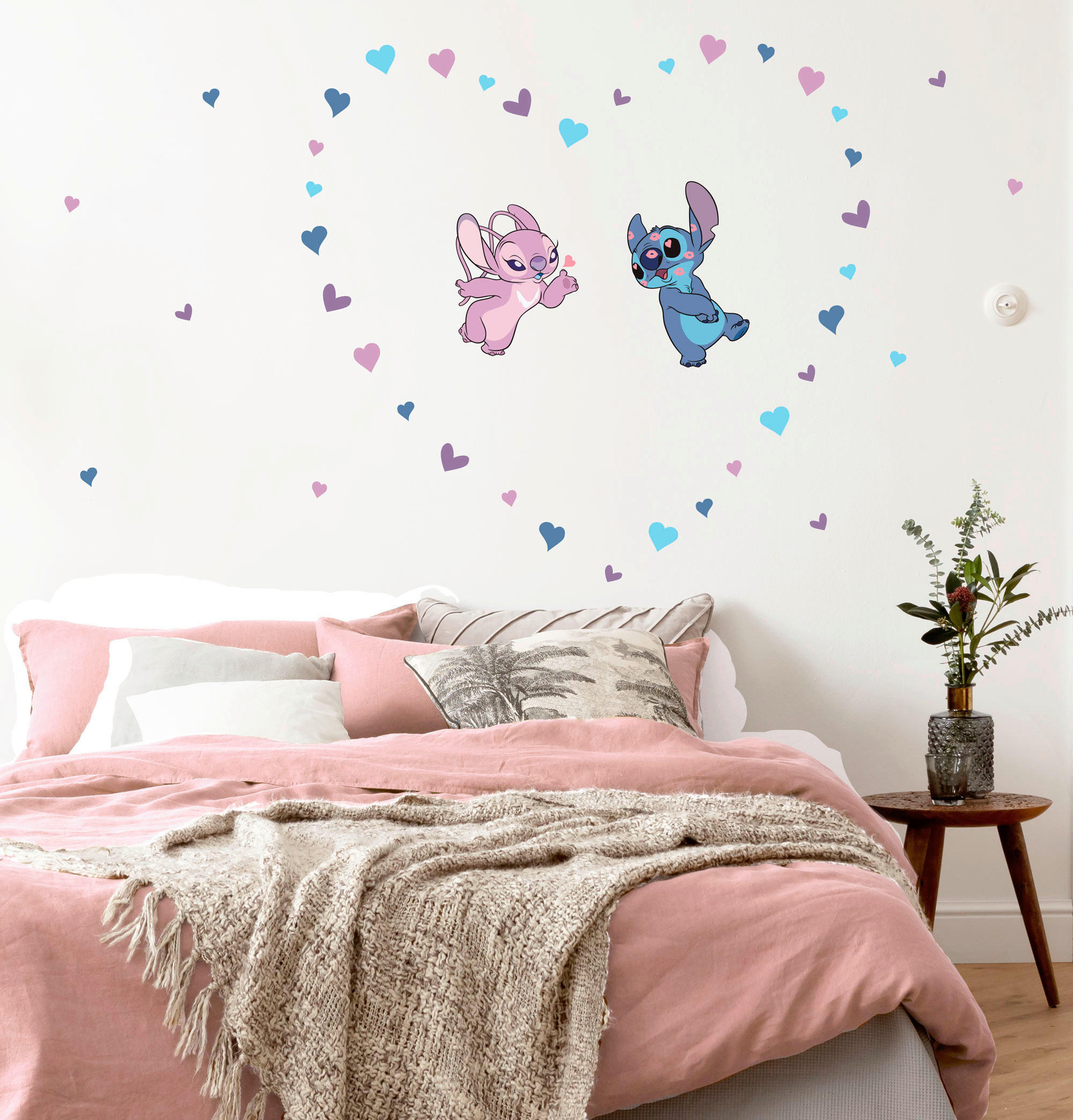 Komar Wandtattoo Stitch in Love  Stitch in Love B/L: ca. 50x70 cm Stitch in Love - (50,00/70,00cm) - Komar
