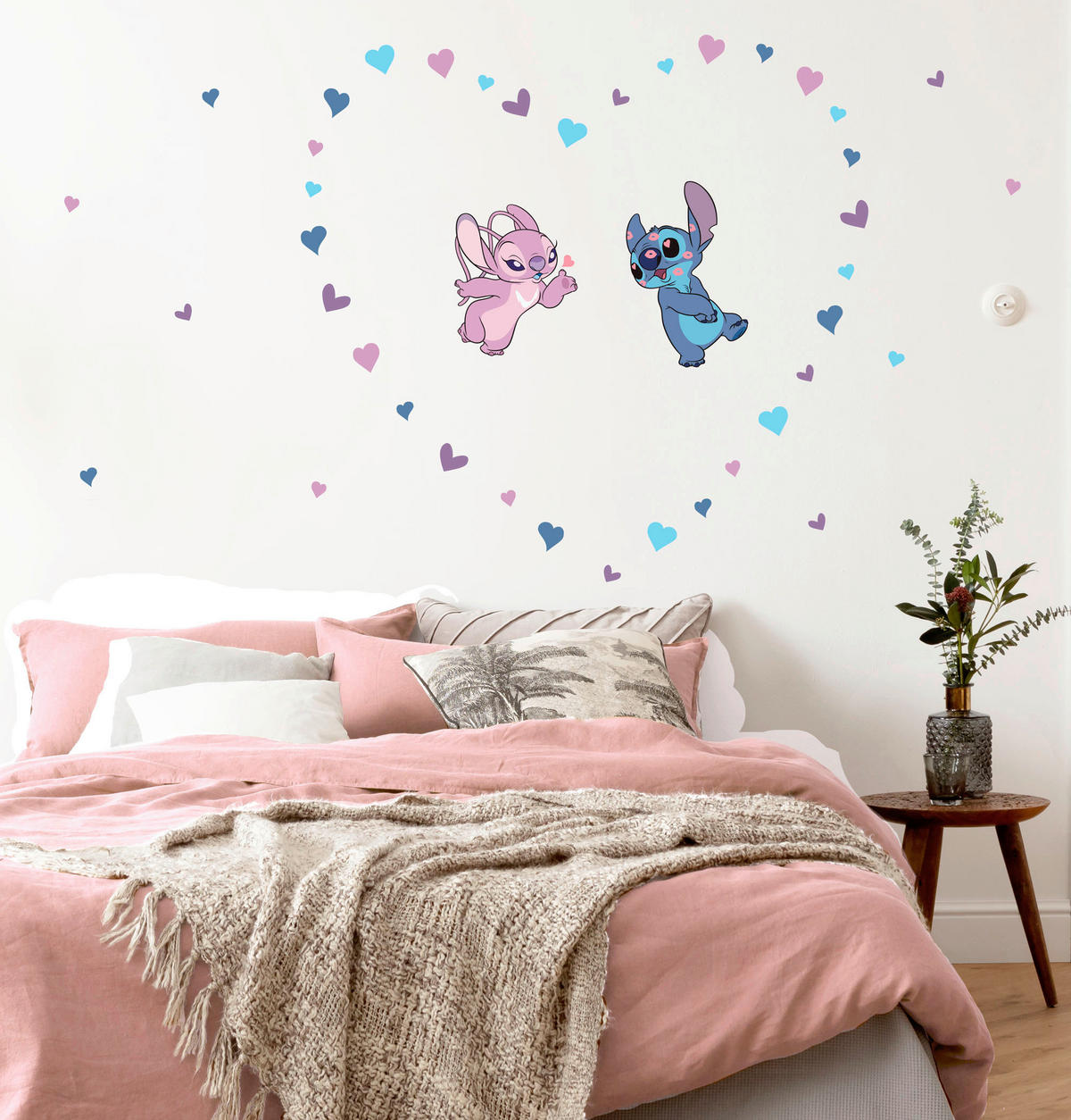 Komar Wandtattoo Stitch in Love  Stitch in Love B/L: ca. 50x70 cm Stitch in Love - (50,00/70,00cm) - Komar