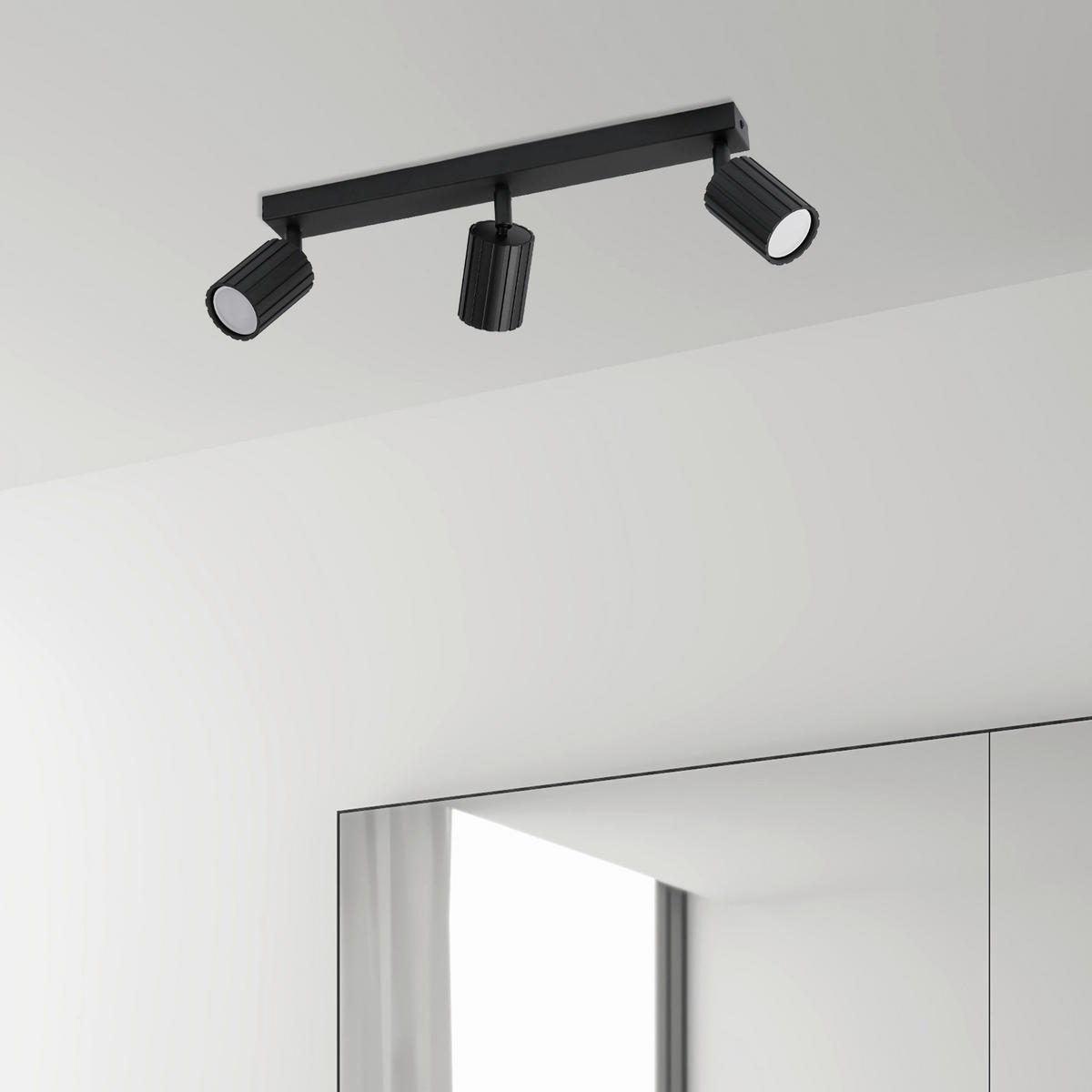 Lamkur Strahler schwarz Stahl B/H/L: ca. 6,5x16,5x45 cm 3 Brennstellen Prisma - schwarz (45,00/6,50/16,50cm) - Lamkur