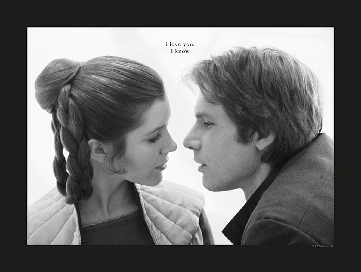 Komar Poster Star Wars Classic Leia Han Love Star Wars - Intro B/L: ca. 40x30 cm Star Wars Classic Leia Han Love - (40,00/30,00cm) - Komar