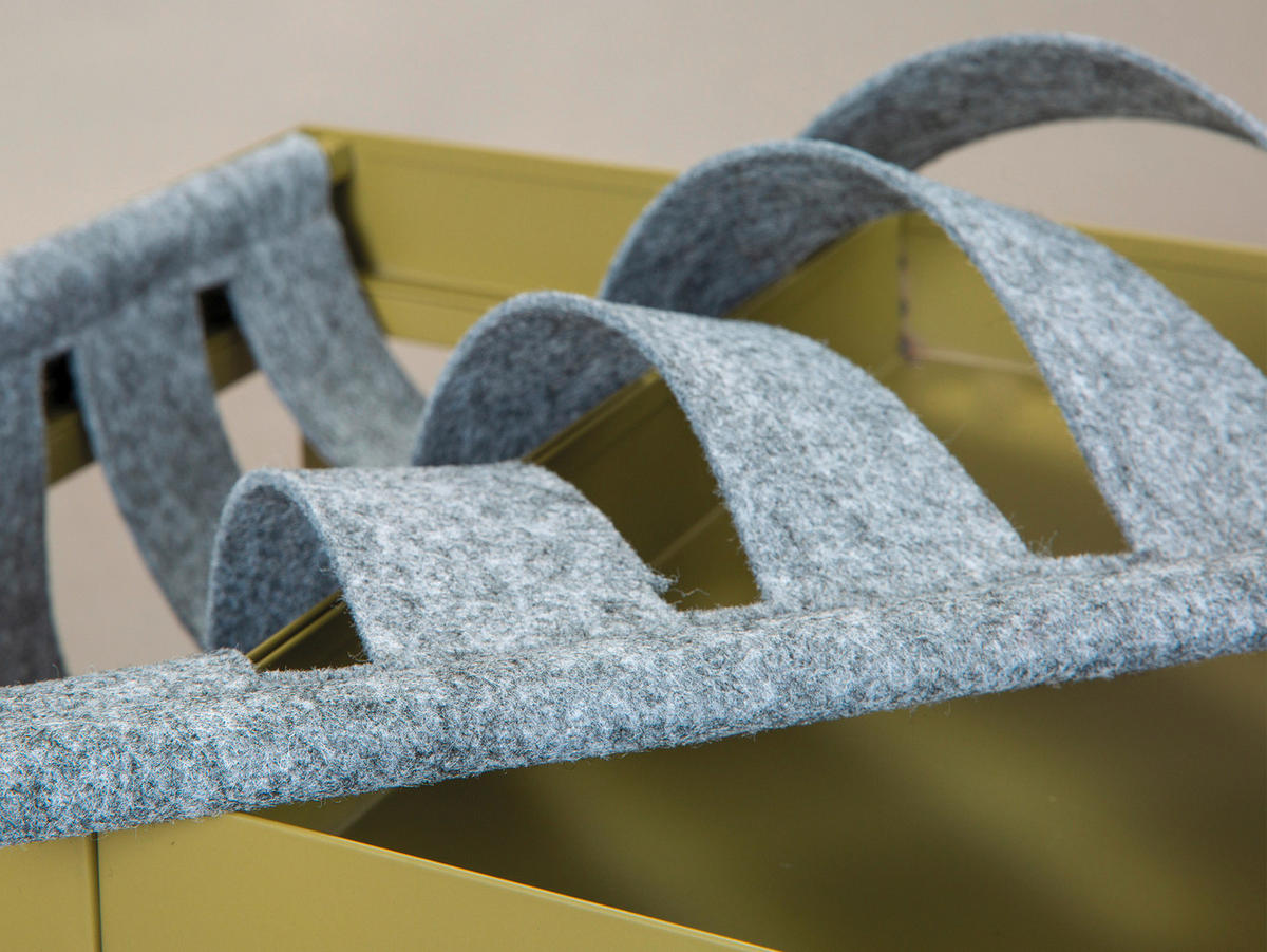 Zeitungsständer Club NY braun Metall B/H/T: ca. 35x40x35 cm Club NY - braun (35,00/40,00/35,00cm) - Inter Link