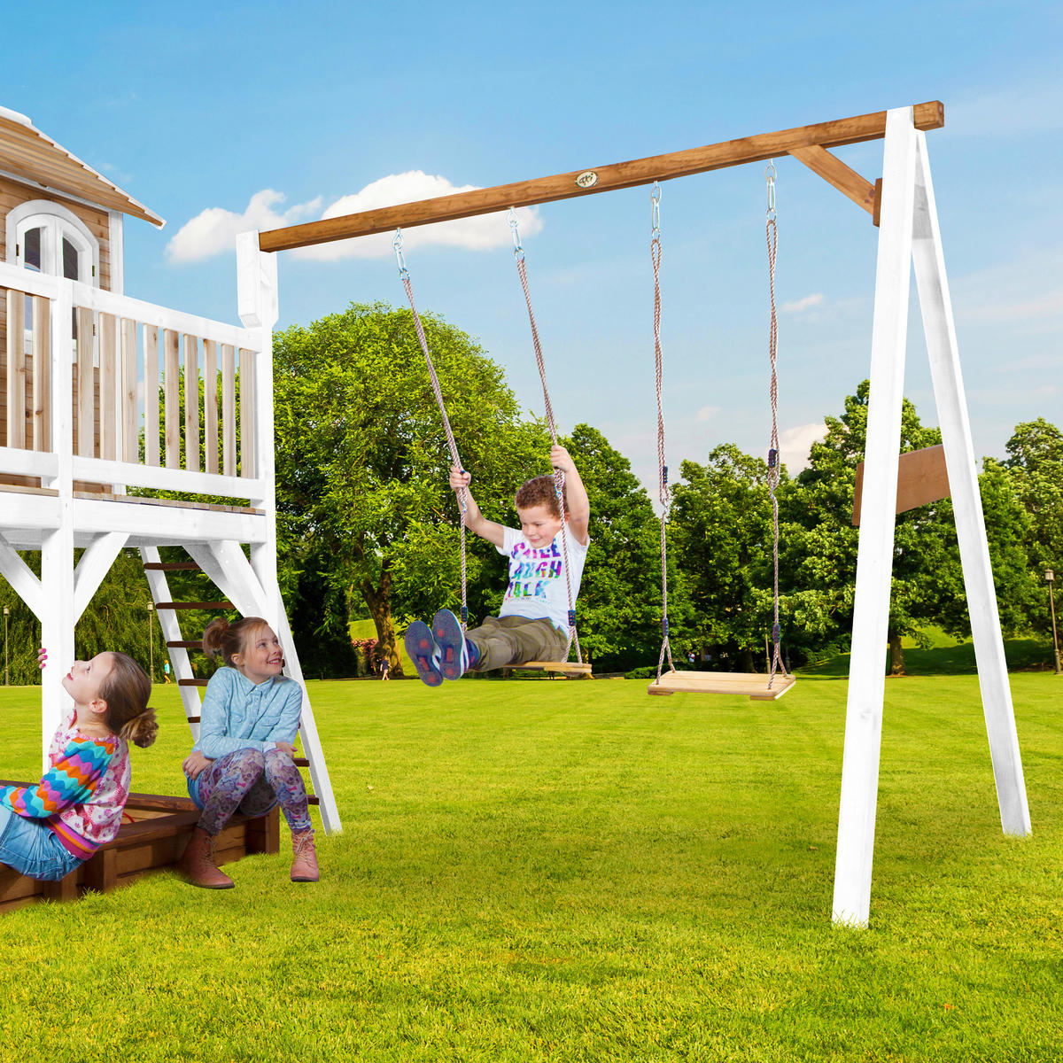 AXI Spielhaus Liam braun B/H/L: ca. 613x291x277 cm Liam - braun/weiß (277,00/613,00/291,00cm) - AXI