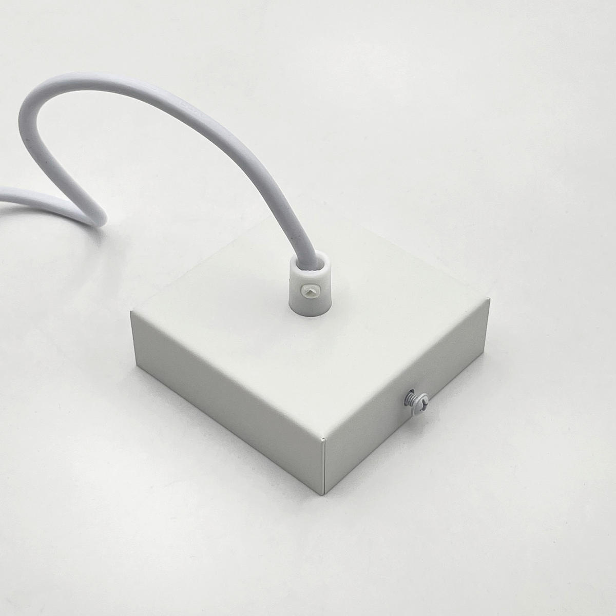 Lamkur Strahler weiß Stahl B/H/L: ca. 6,5x118x6,5 cm 1 Brennstellen Prisma - weiß (6,50/6,50/118,00cm) - Lamkur