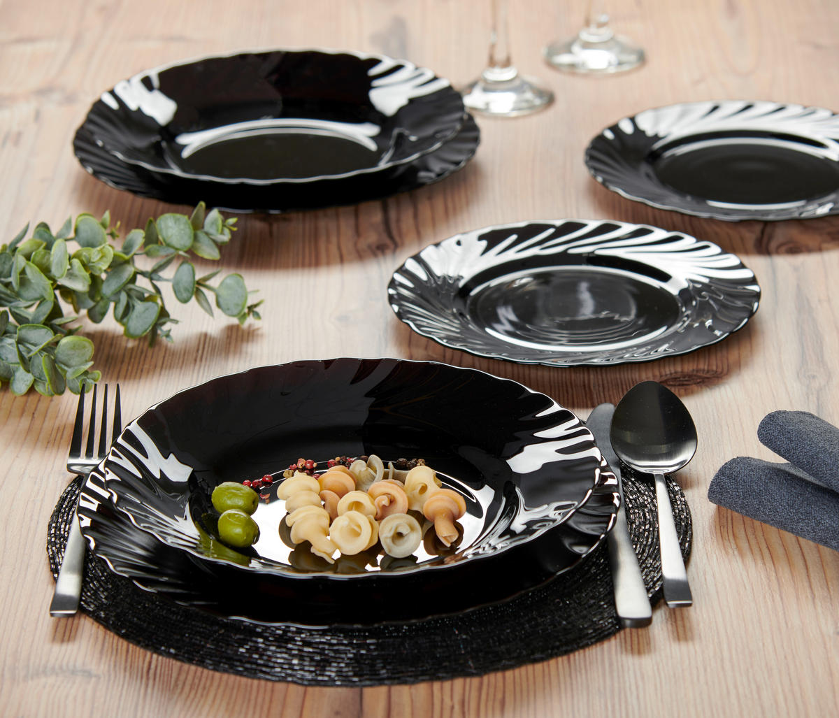 ARCOROC Dessertteller schwarz Opal-Hartglas D: ca. 19 cm Dessertteller_Trianon - schwarz (19,00cm) - ARCOROC