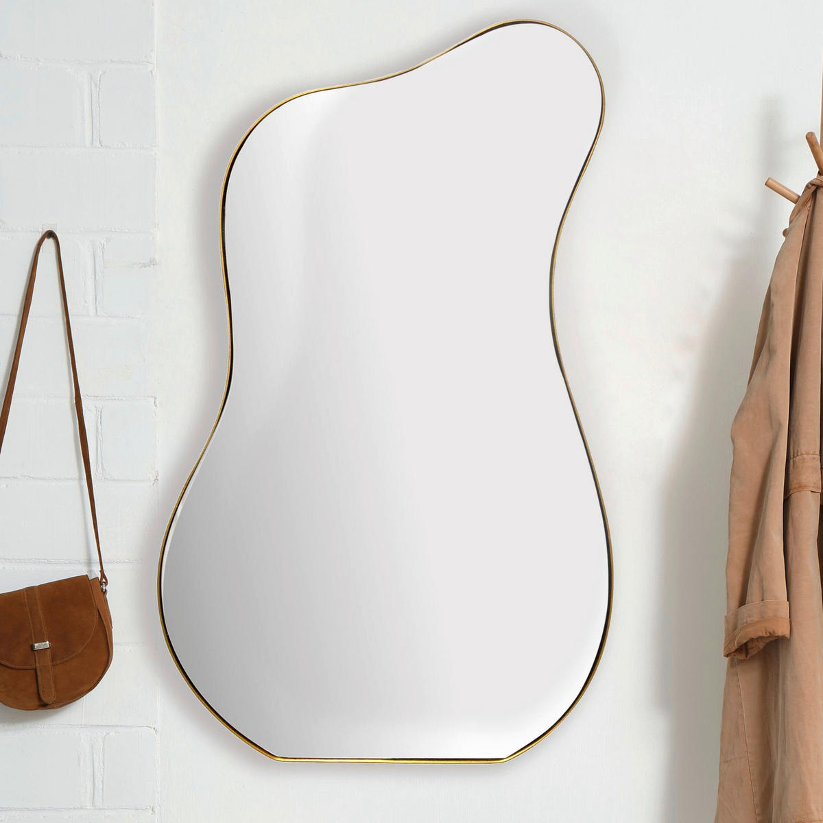 Wandspiegel gold Metall B/H/T: ca. 60x100x2,5 cm Wandspiegel - gold (60,00/100,00/2,50cm) - Wohnling