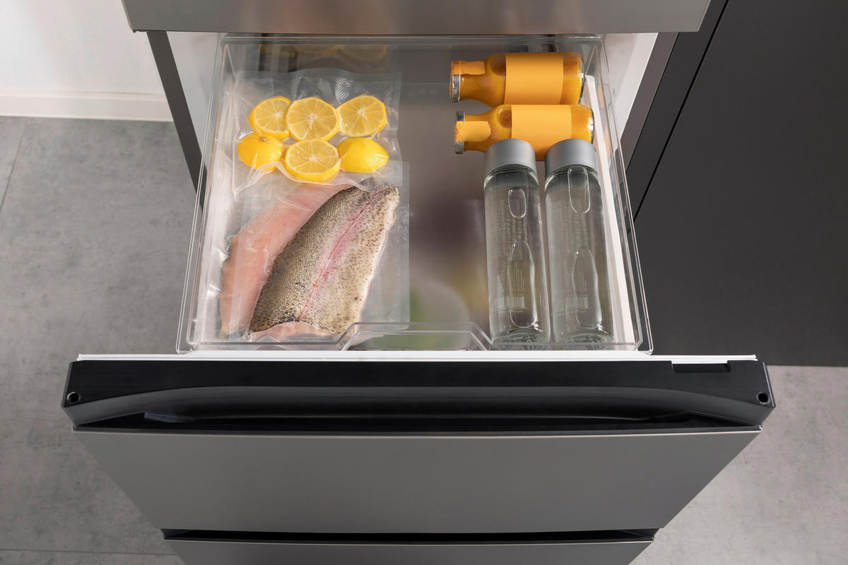 Hisense Kühl-/Gefrierkombination RM469N4ACD Silbergrau Kühl-Gefrierkombi RM469N4ACD - Silbergrau - Hisense