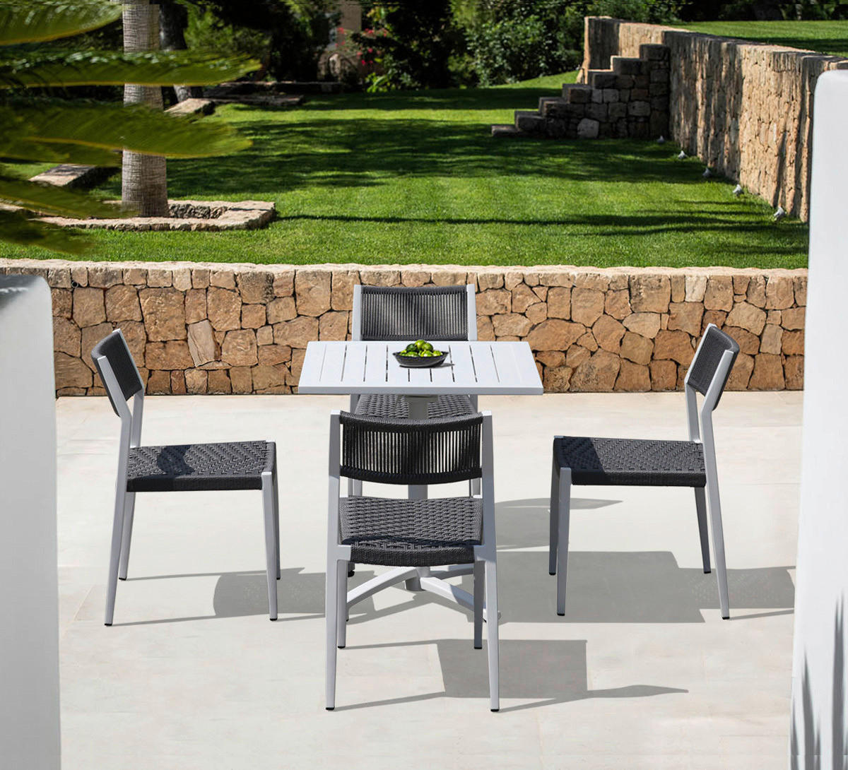 Grasekamp Stapelstuhl-Set Sol anthrazit Aluminium B/H/L: ca. 42x80x50 cm Sol - weiß/anthrazit (50,00/42,00/80,00cm) - Grasekamp