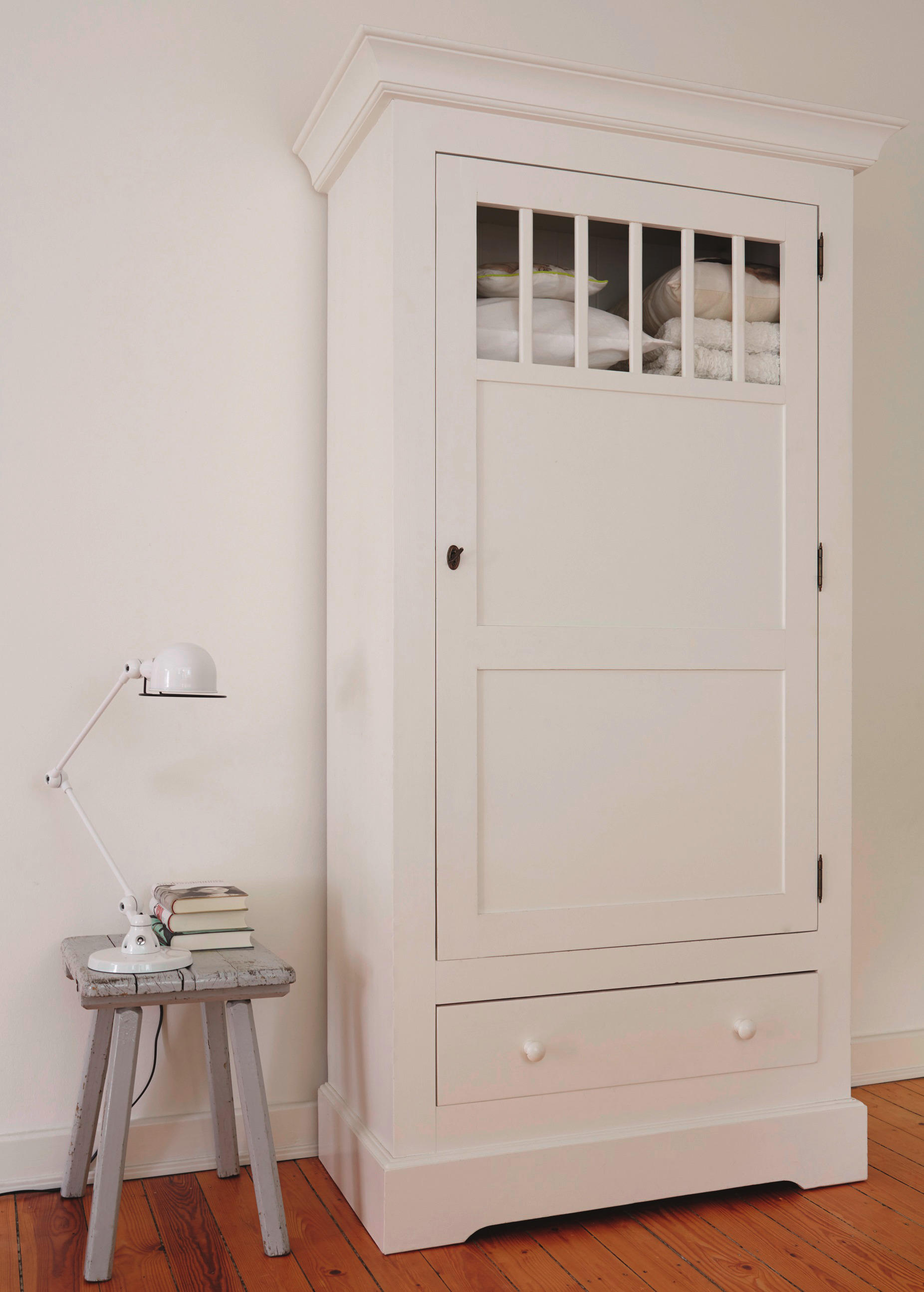 Alpina Spraylack für Möbel & Türen weiß seidenmatt ca. 0,4 l für Möbel & Türen - weiß (400ml)