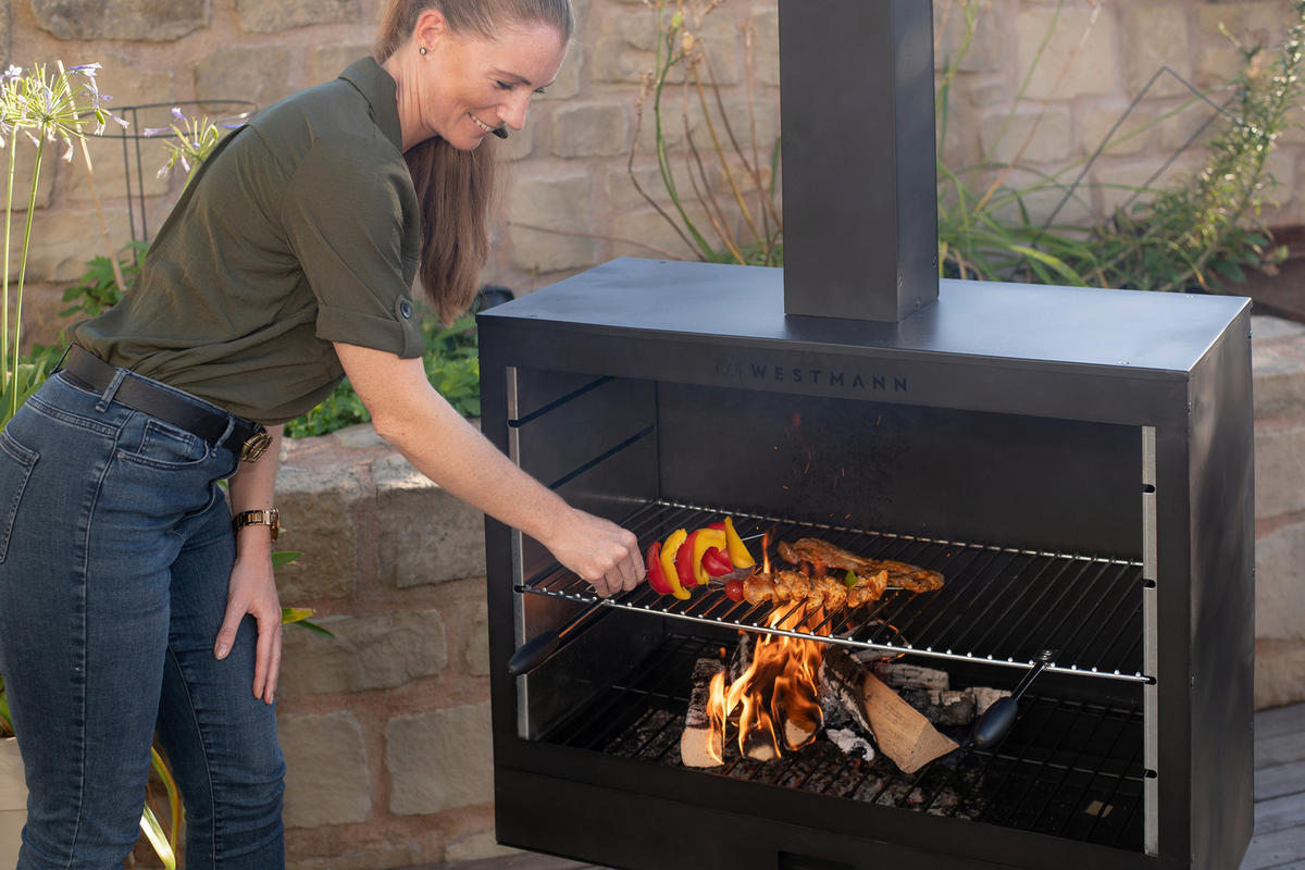 Westmann Grill-und Gartenkamin schwarz Metall B/H/T: ca. 90x160x50 cm Grill und Gartenkamin - schwarz (90,00/160,00/50,00cm) - Westmann