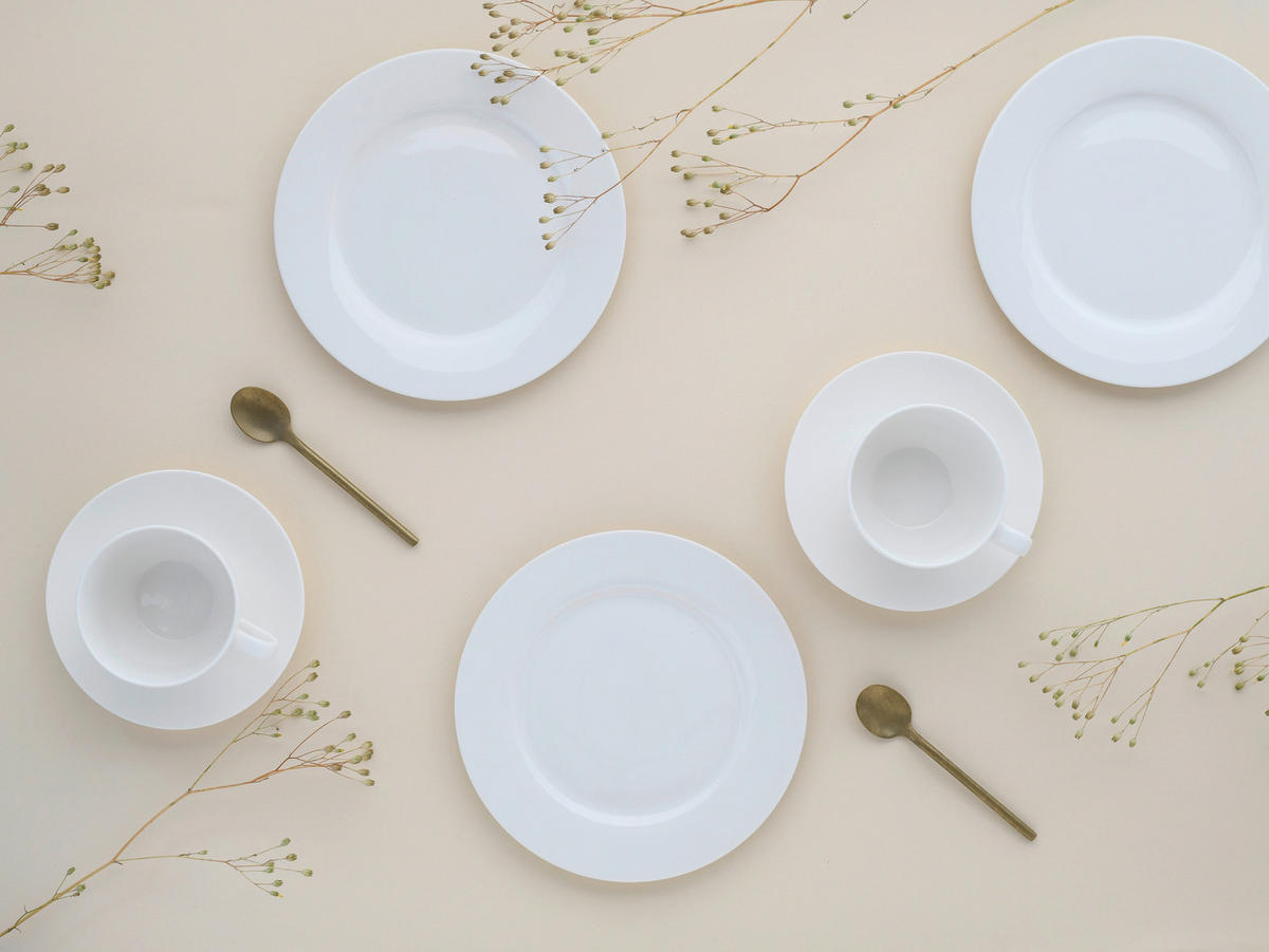 CreaTable Kaffeeservice Fleur Royal cremeweiß Porzellan 18 tlg. Fleur Royal - cremeweiß - CreaTable