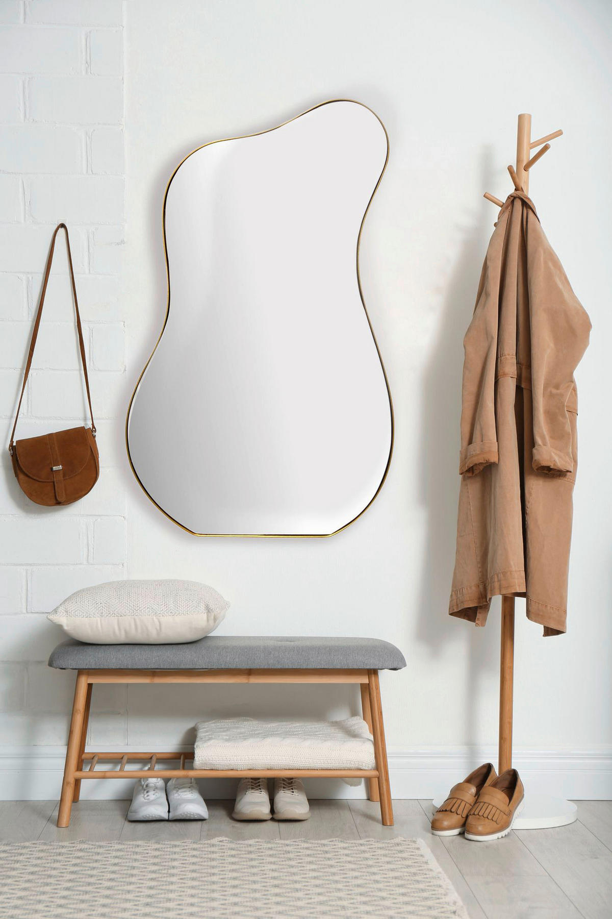 Wandspiegel gold Metall B/H/T: ca. 60x100x2,5 cm Wandspiegel - gold (60,00/100,00/2,50cm) - Wohnling
