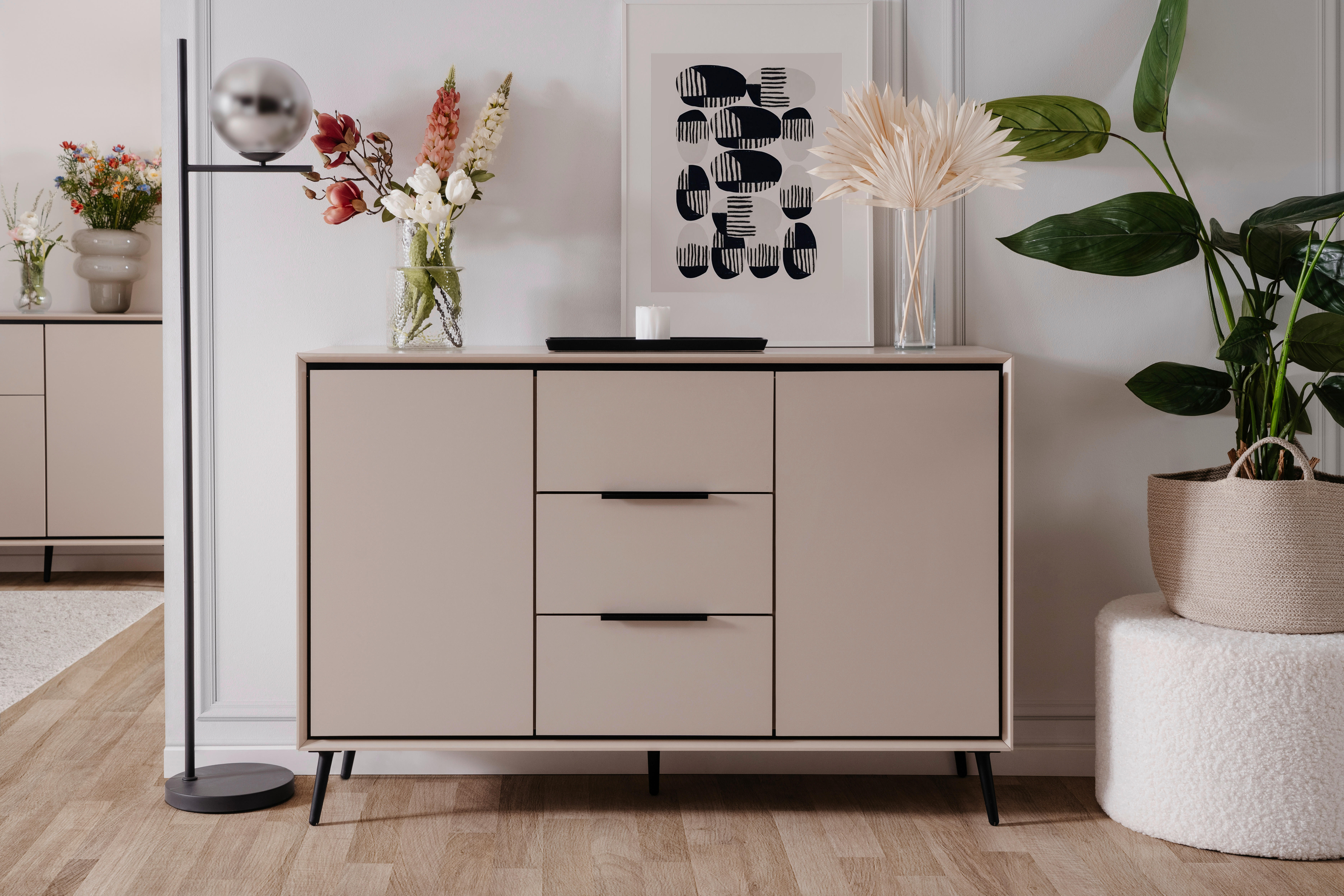 Kommode Arona sand schwarz B/H/T: ca. 135x90x38 cm Arona - sand/schwarz (135,00/90,00/38,00cm)