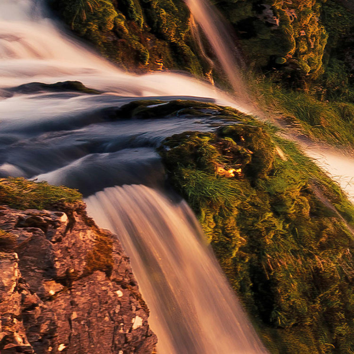 Komar Fototapete Guten Morgen auf Isländisch B/L: ca. 400x250 cm Guten Morgen auf Isländisch - (400,00/250,00cm) - Komar