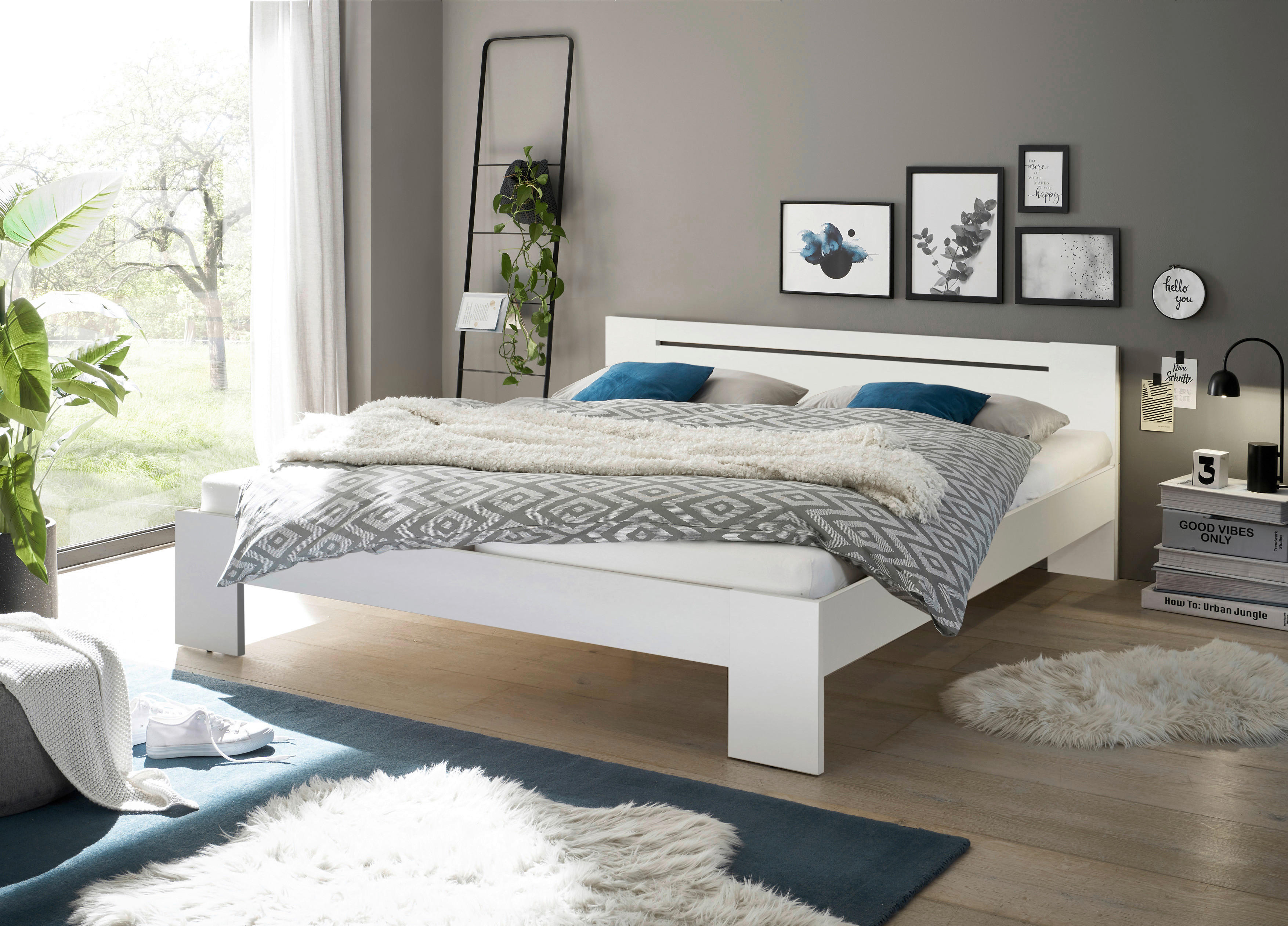 Futonbett Cannes weiß Liegefläche B/L: ca. 180x200 cm Cannes - weiß (185,00/71,00/204,00cm)