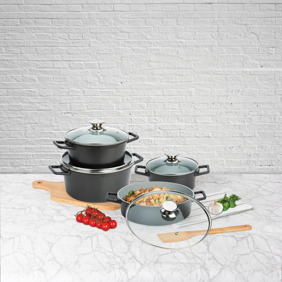 POCOline Topfset schwarz Aluminium 8 tlg. Topfset_8tlg. - schwarz (54,00/31,50/16,50cm) - POCOline