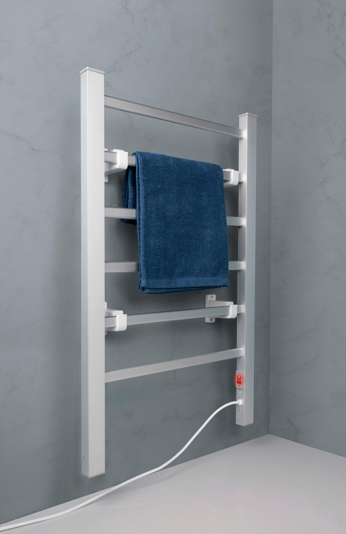 Handtuchwärmer silber Elektrischer_Handtuchheizkörper - silber (53,00/90,00cm) - Dirt Devil