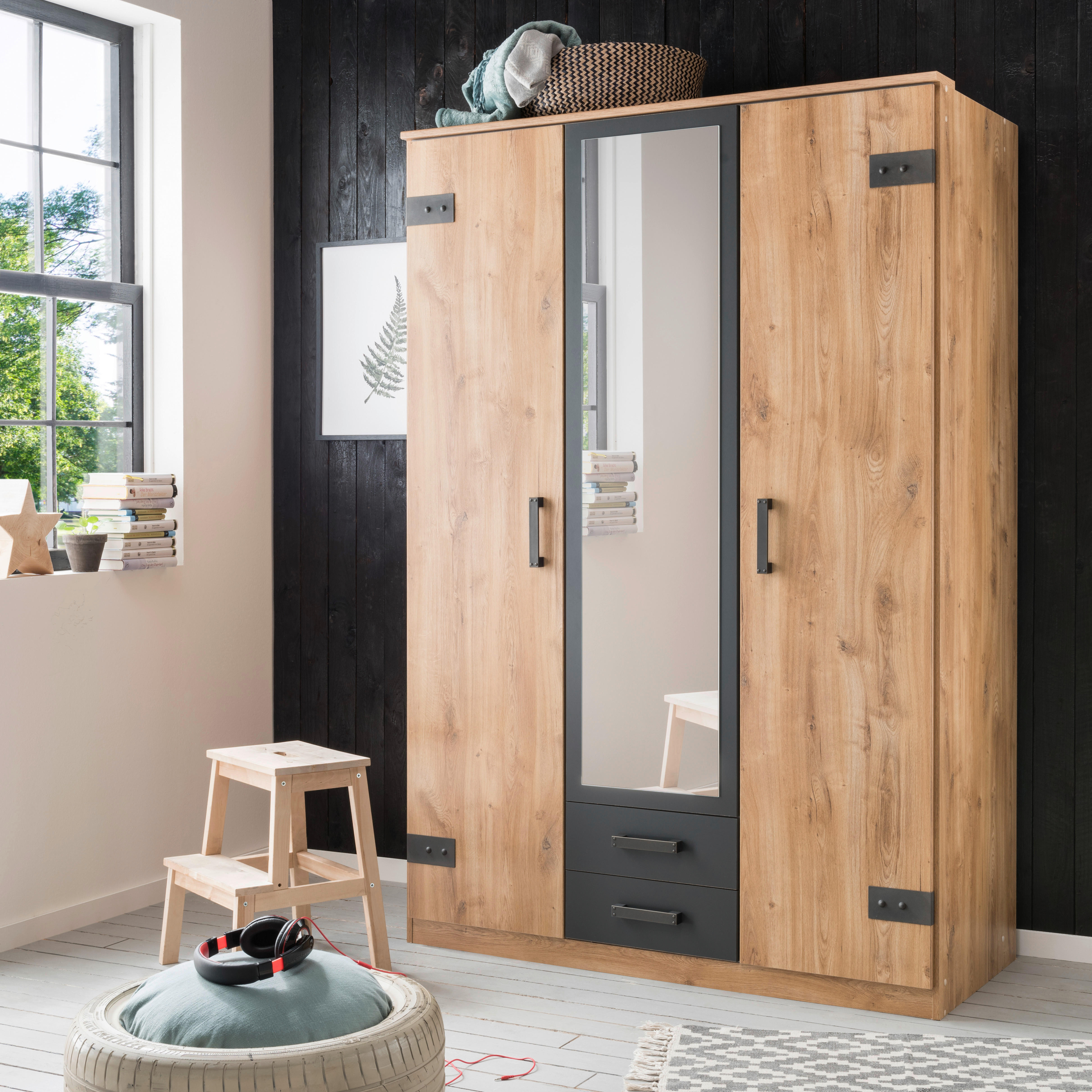 Kleiderschrank Cork Eiche Nachbildung Graphit B/H/T: ca. 135x199x58 cm Cork - Eiche/Graphit (135,00/199,00/58,00cm)