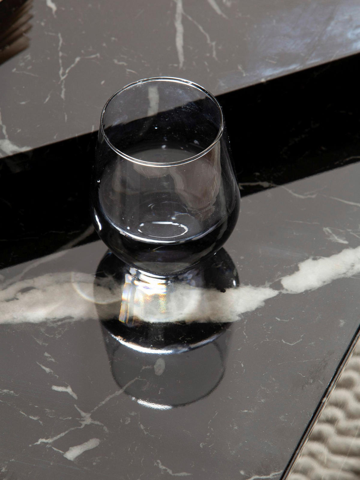 Couchtisch schwarz Marmor Optik B/H/T: ca. 50x42x50 cm Couchtisch - schwarz (50,00/42,00/50,00cm) - Wohnling