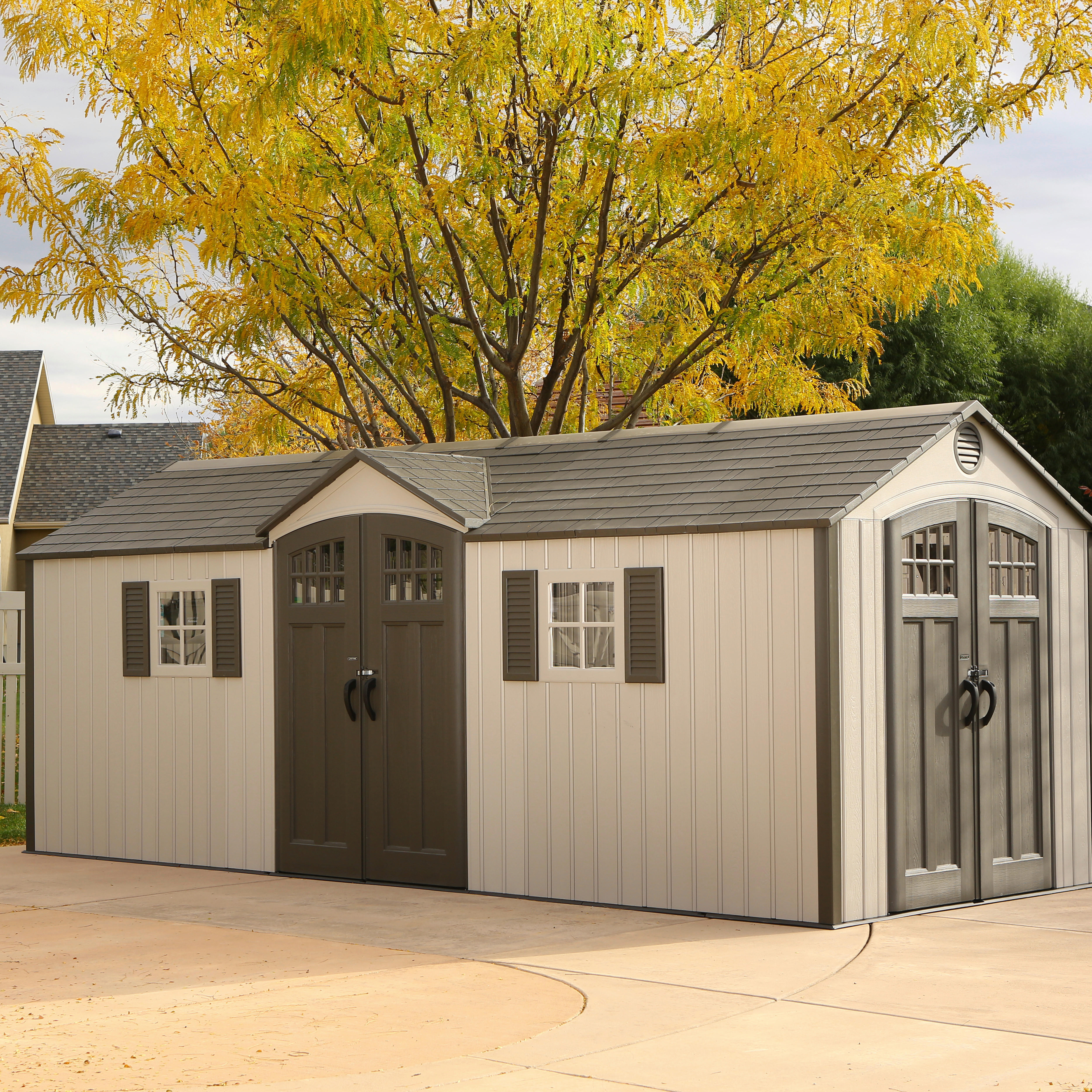 Lifetime Gerätehaus Makro hellgrau B/H/L: ca. 609,6x243,84x243,84 cm Makro - hellgrau (243,84/609,60/243,84cm) - Lifetime